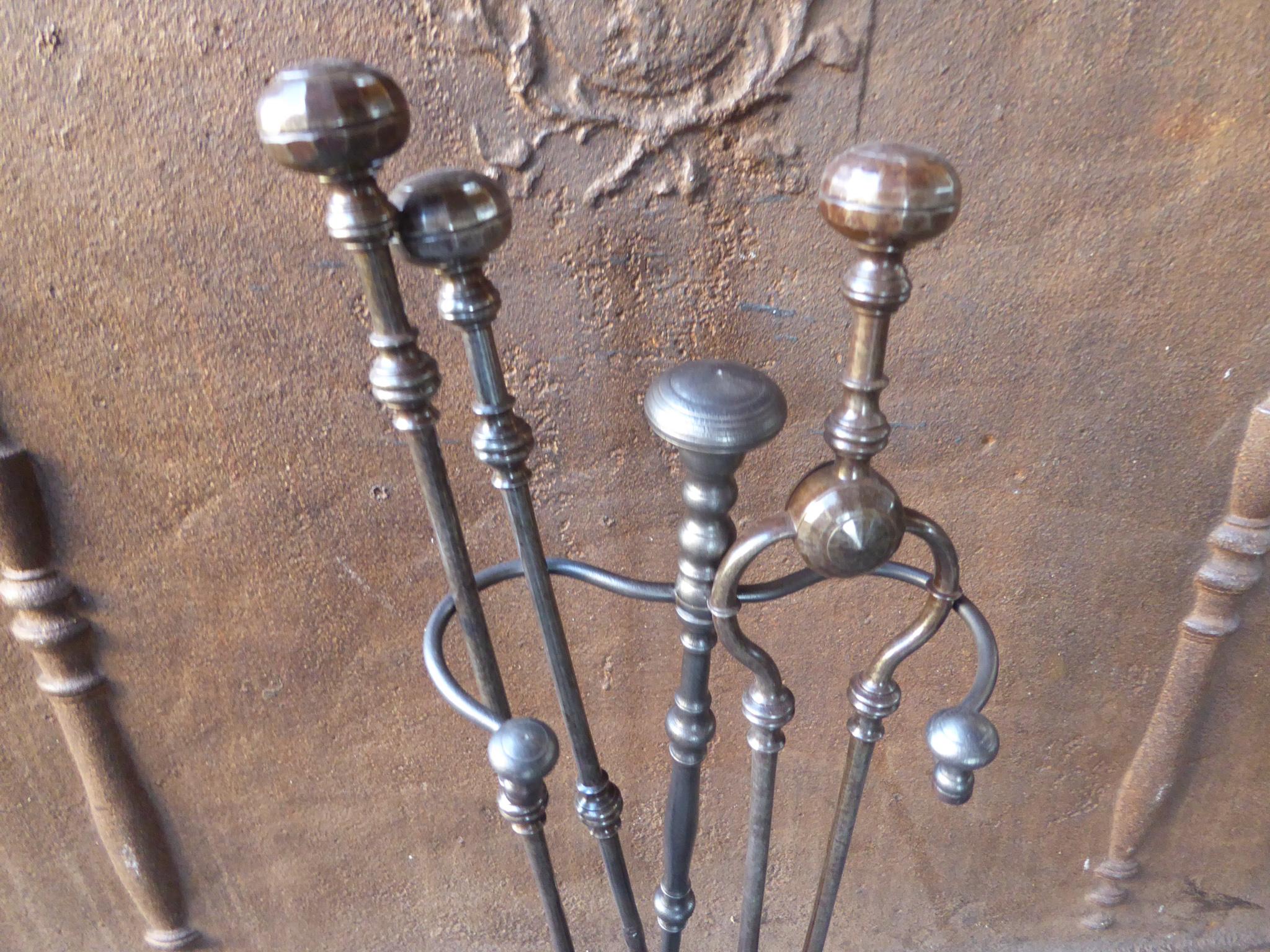 Antique English Georgian Fireplace Tools or Fire Tools, 18th - 19th Century For Sale 1