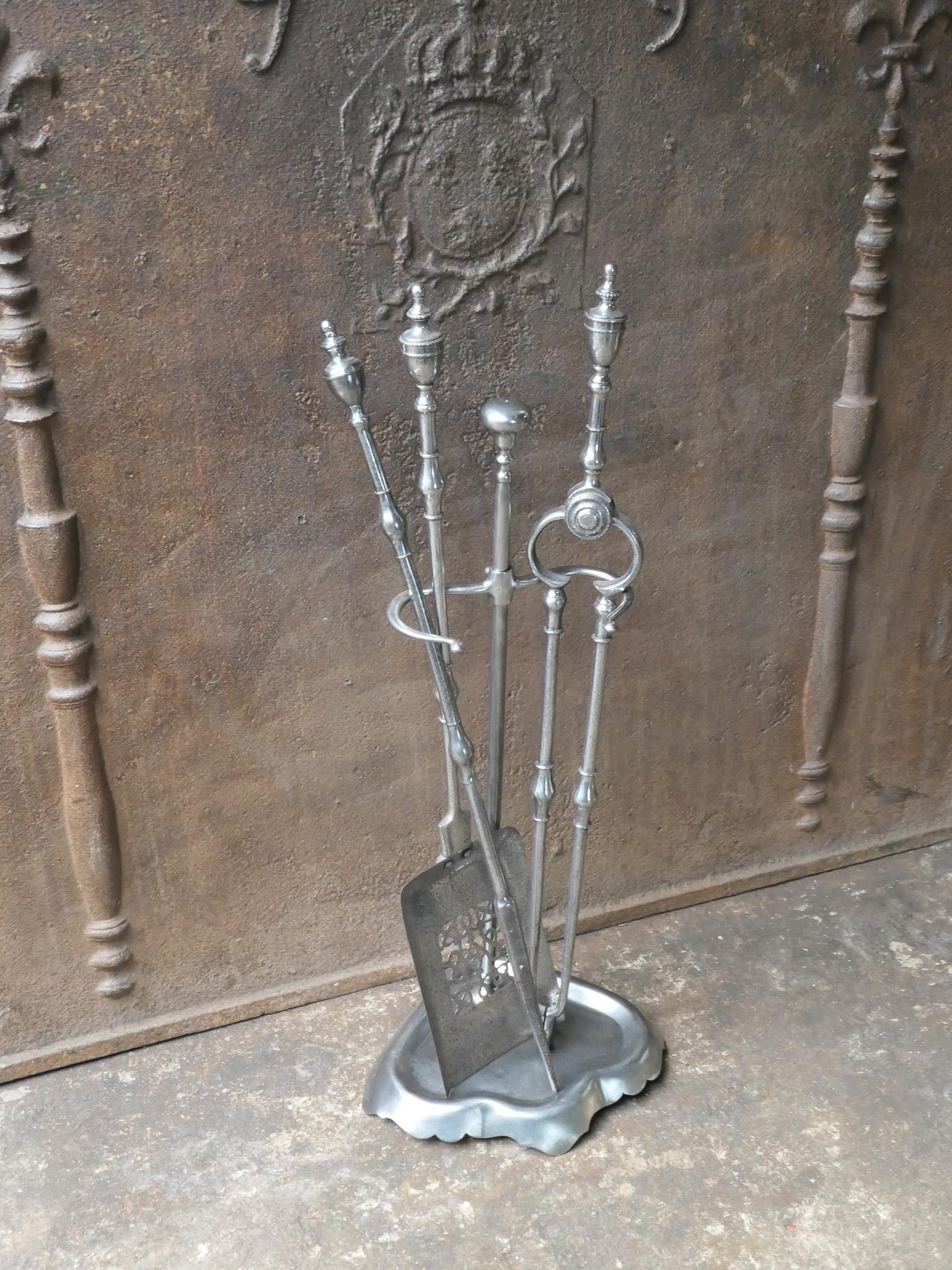 XIXe siècle Outils ou outils de cheminée géorgiens anglais anciens, 18e - 19e siècle en vente