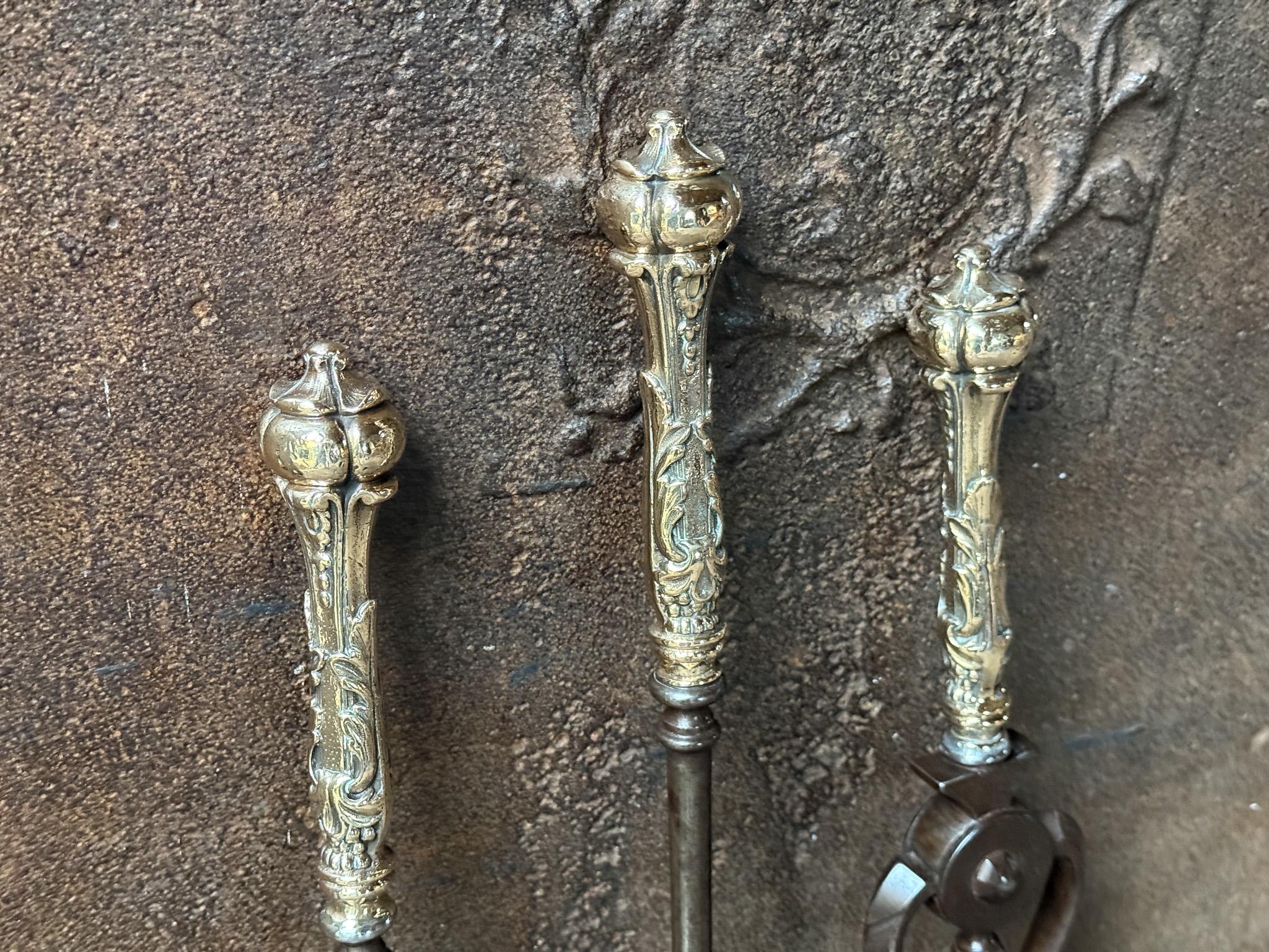 Fer Outils ou outils de cheminée géorgiens anglais anciens, 18e - 19e siècle en vente