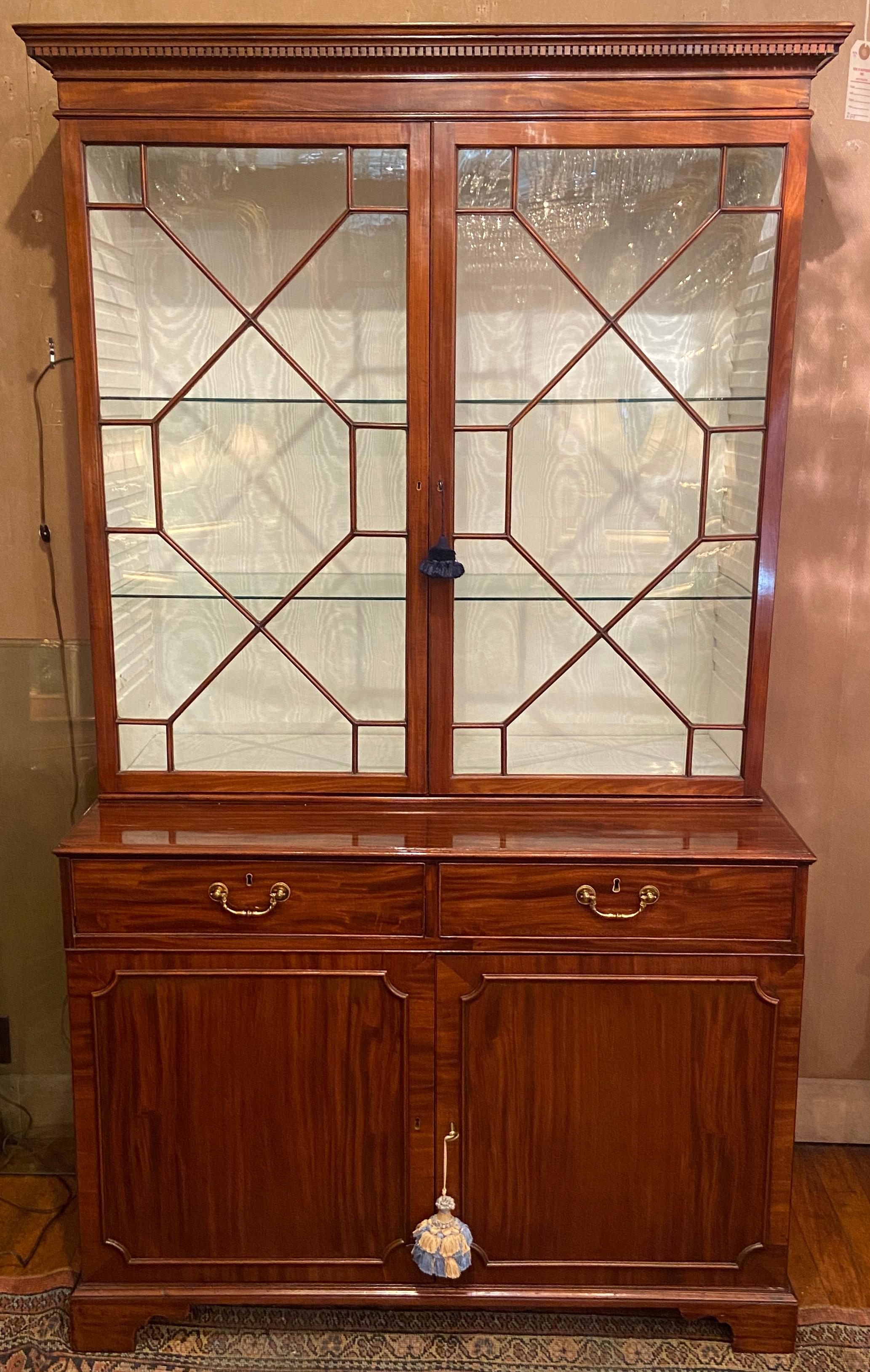 Antique English Georgian Mahogany Glass-Front Bookcase, Circa 1810-1820.