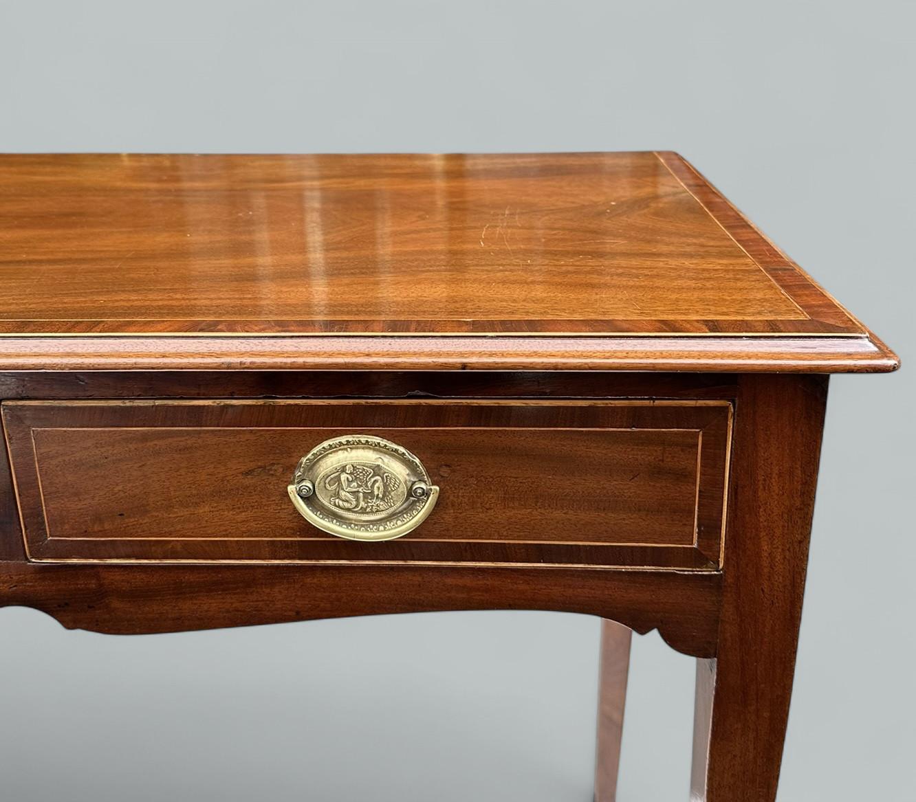 British Antique English Georgian Mahogany Lady's Writing Desk Occasional Side Table 19Ct For Sale