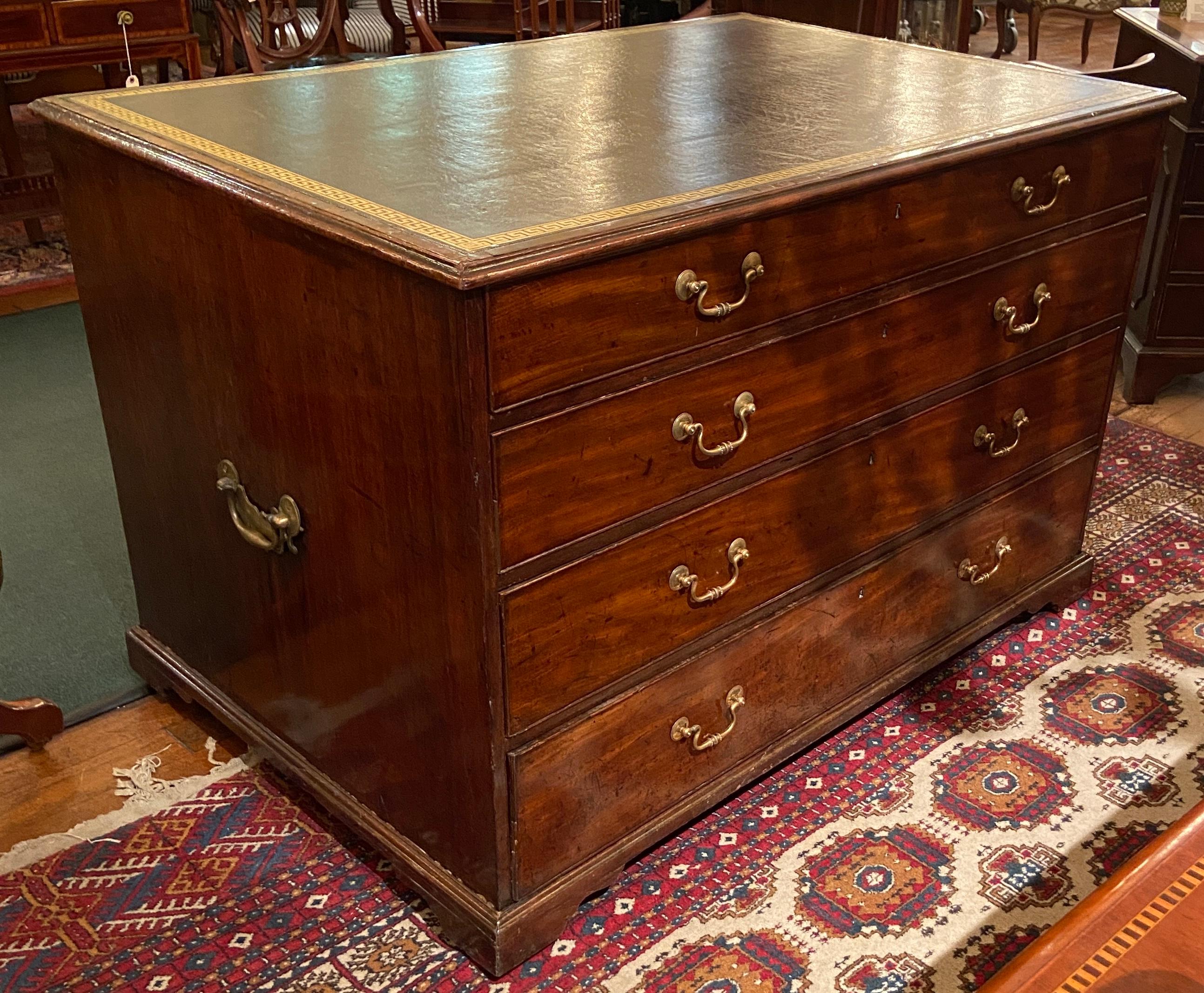 XIXe siècle Ancien bureau d'associé / d'architecte en acajou de style géorgien anglais, vers 1820-1830 en vente