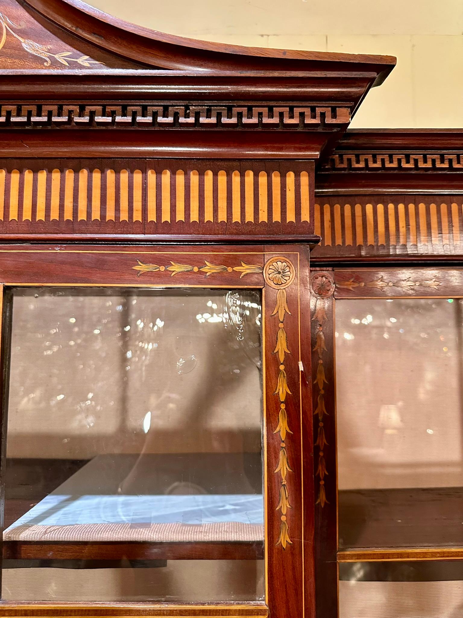 Antique English Georgian Mahogany with Inlay Breakfront Bookcase Circa 1800-1820 For Sale 2