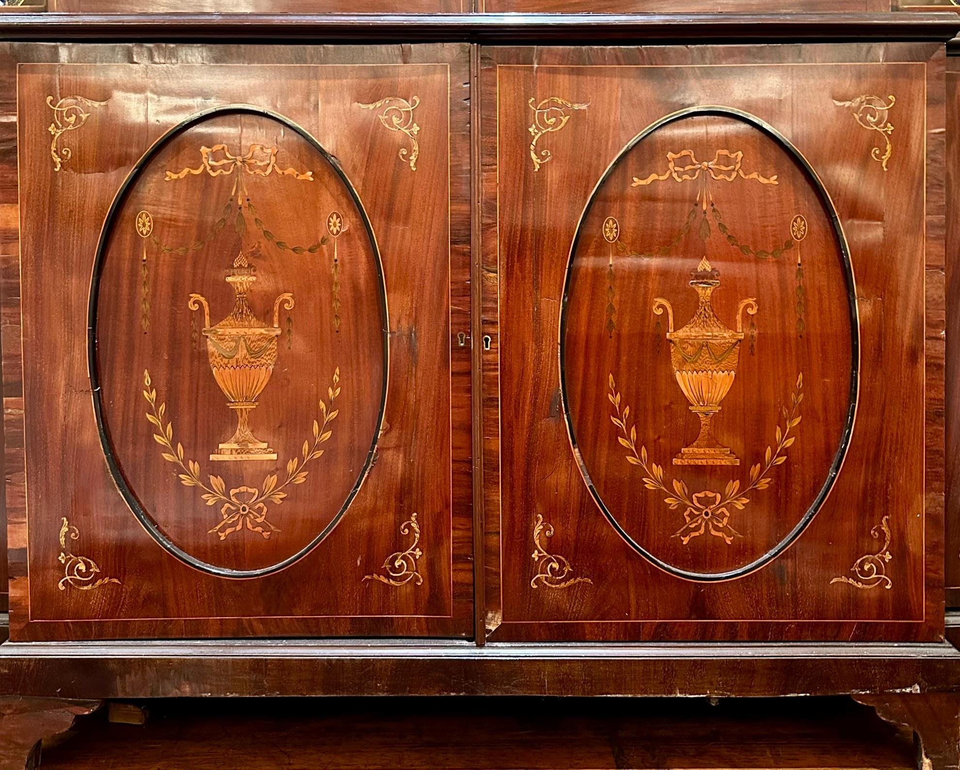 Antique English Georgian Mahogany with Inlay Breakfront Bookcase Circa 1800-1820 For Sale 4