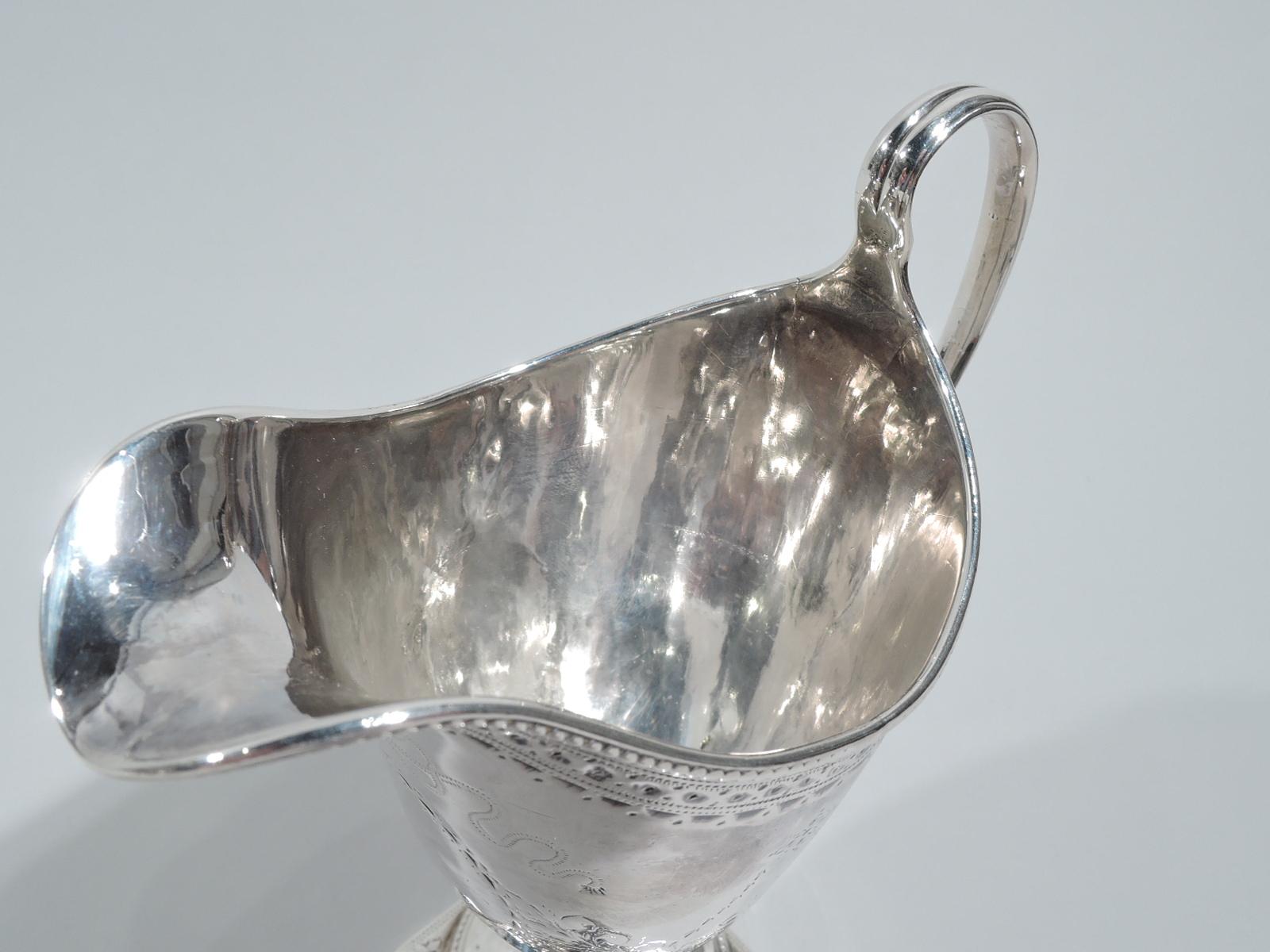Antique English Georgian Neoclassical Sterling Silver Creamer In Good Condition In New York, NY