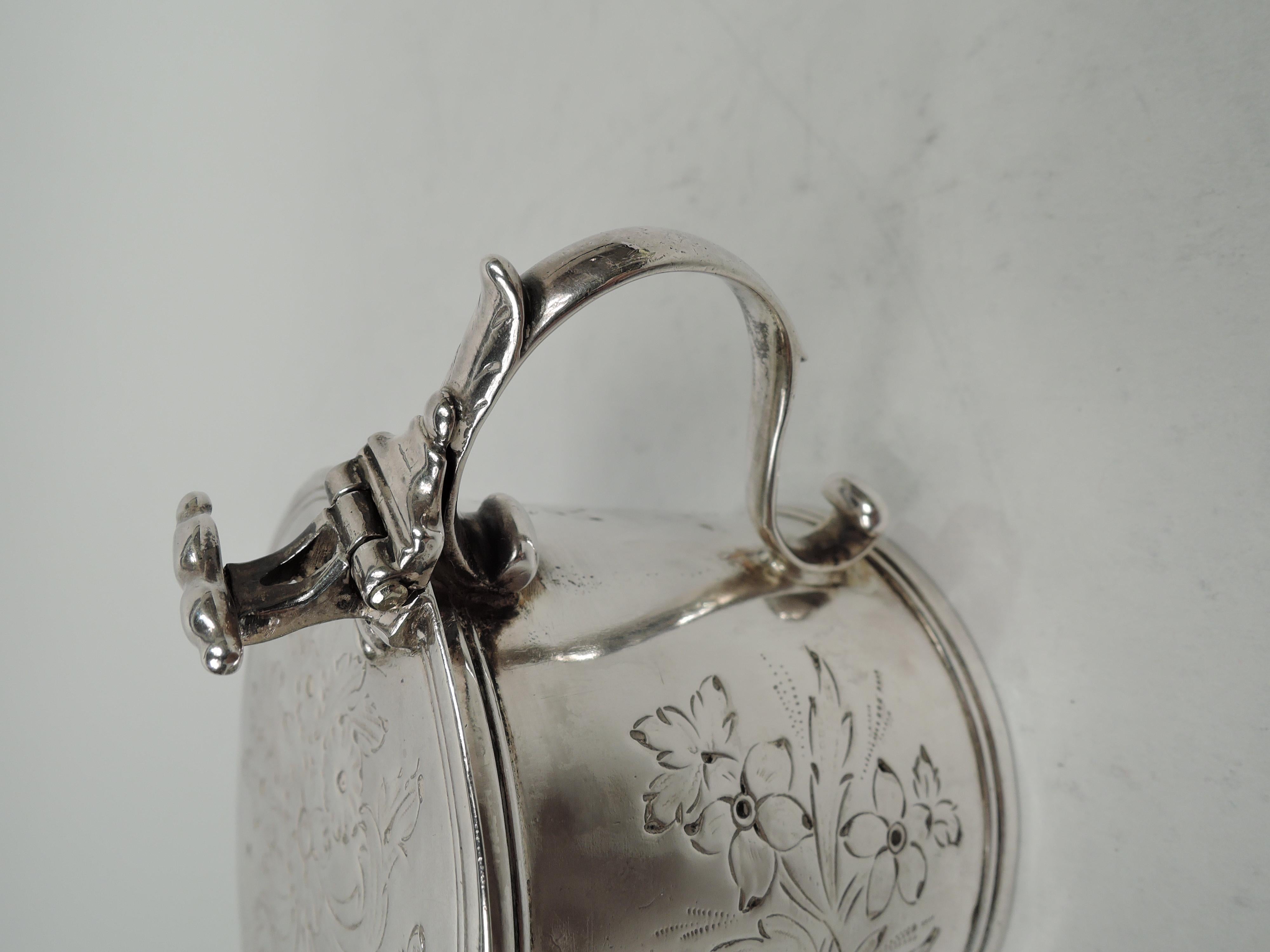 Antique English Georgian Neoclassical Sterling Silver Mustard Pot  For Sale 3