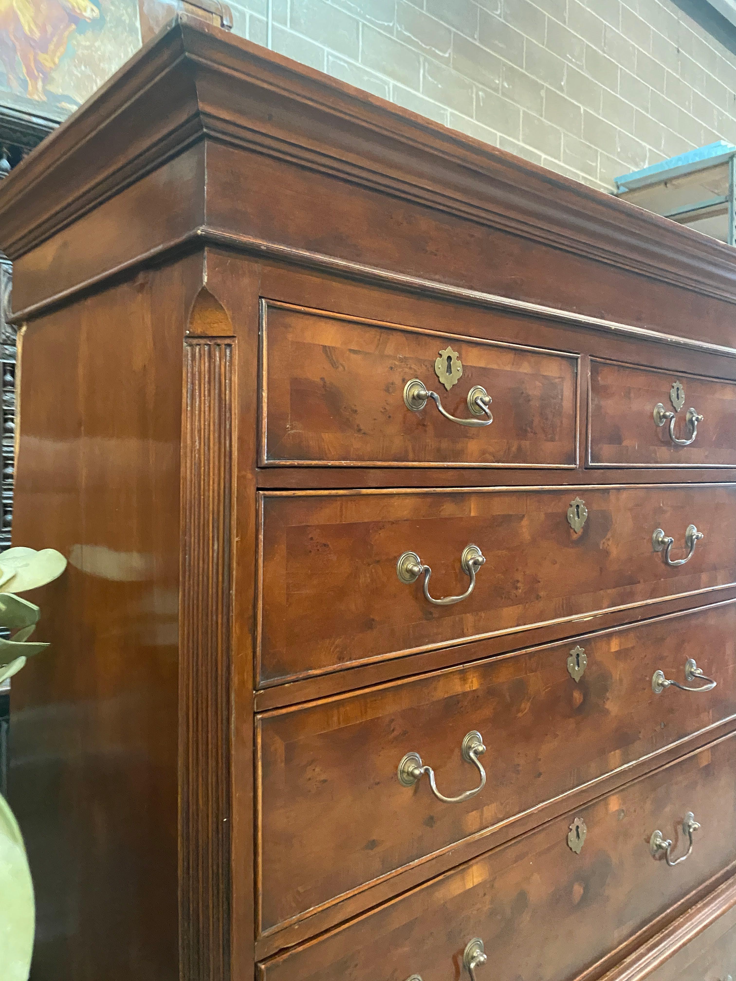 Antique English Georgian Period Mahogany Chest on Chest For Sale 5