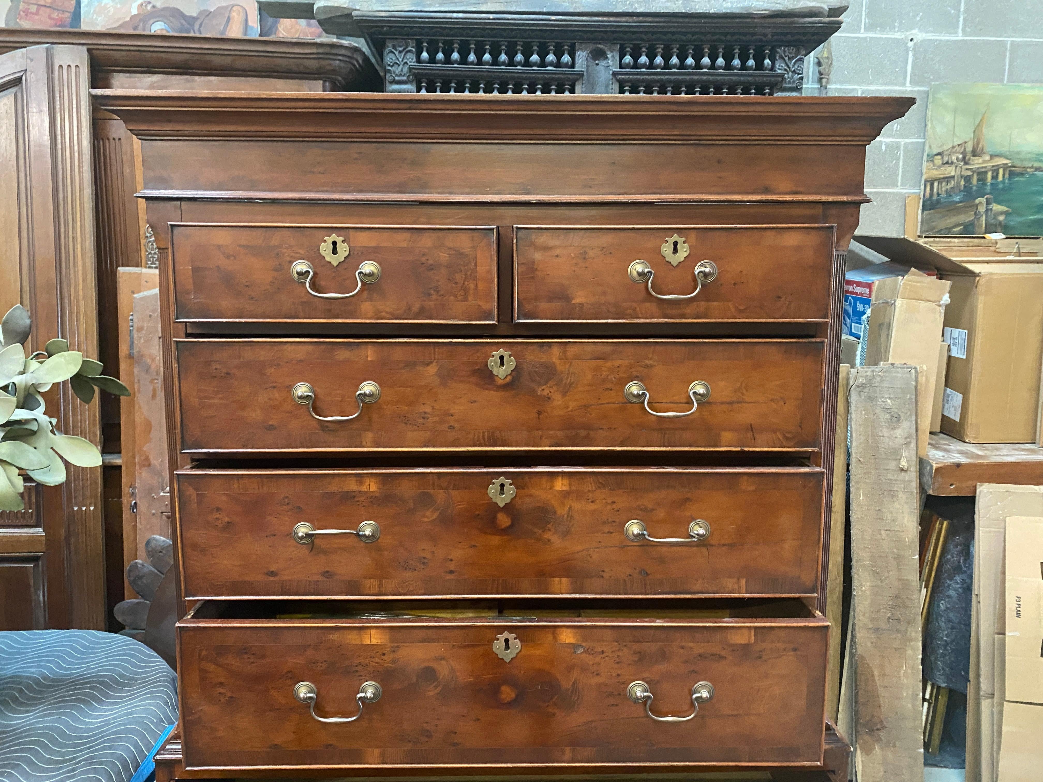 Antique English Georgian Period Mahogany Chest on Chest For Sale 3
