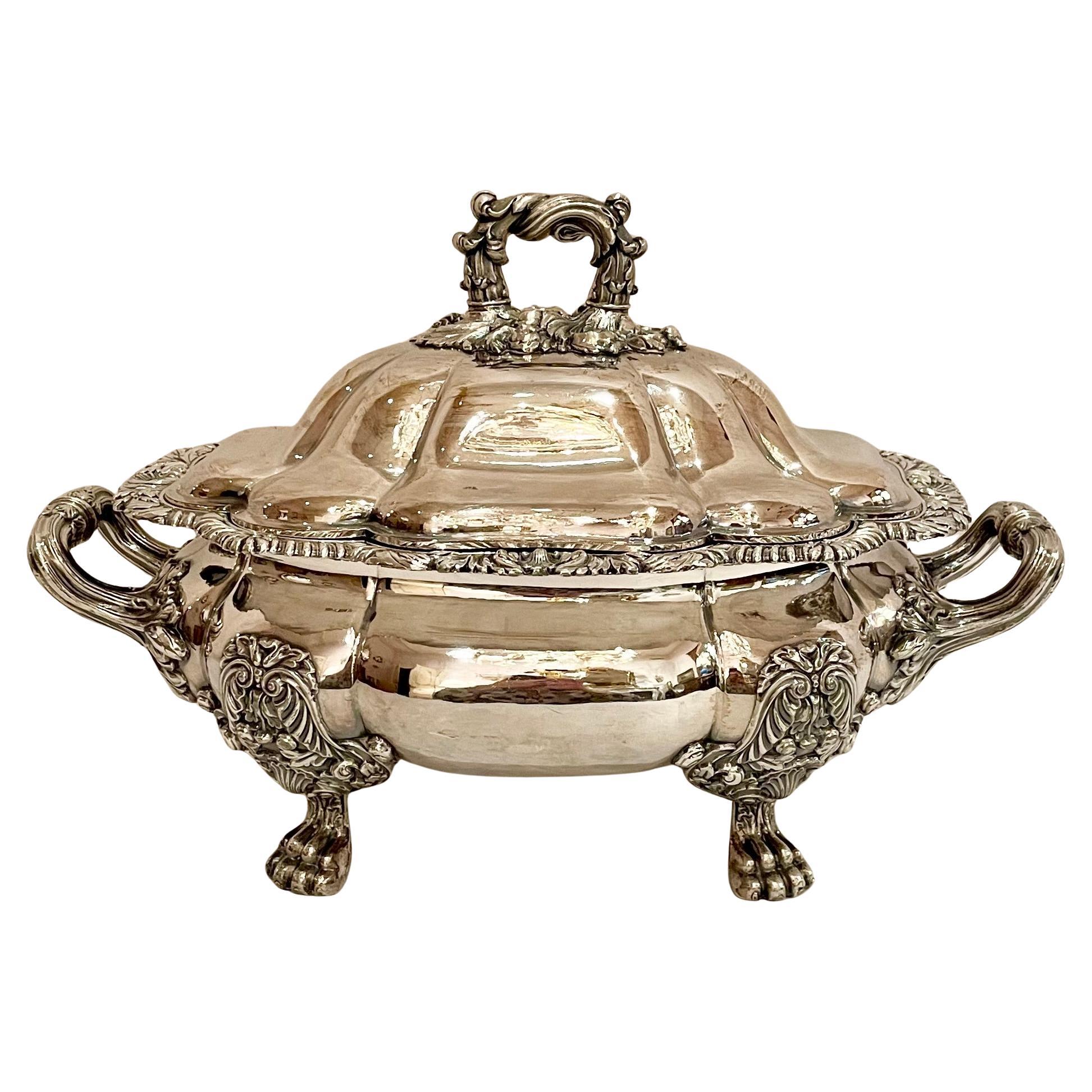 Sopera y Tapa de Plato de Plata de Sheffield del Periodo Georgiano Inglés Antiguo. siglo XIX en venta