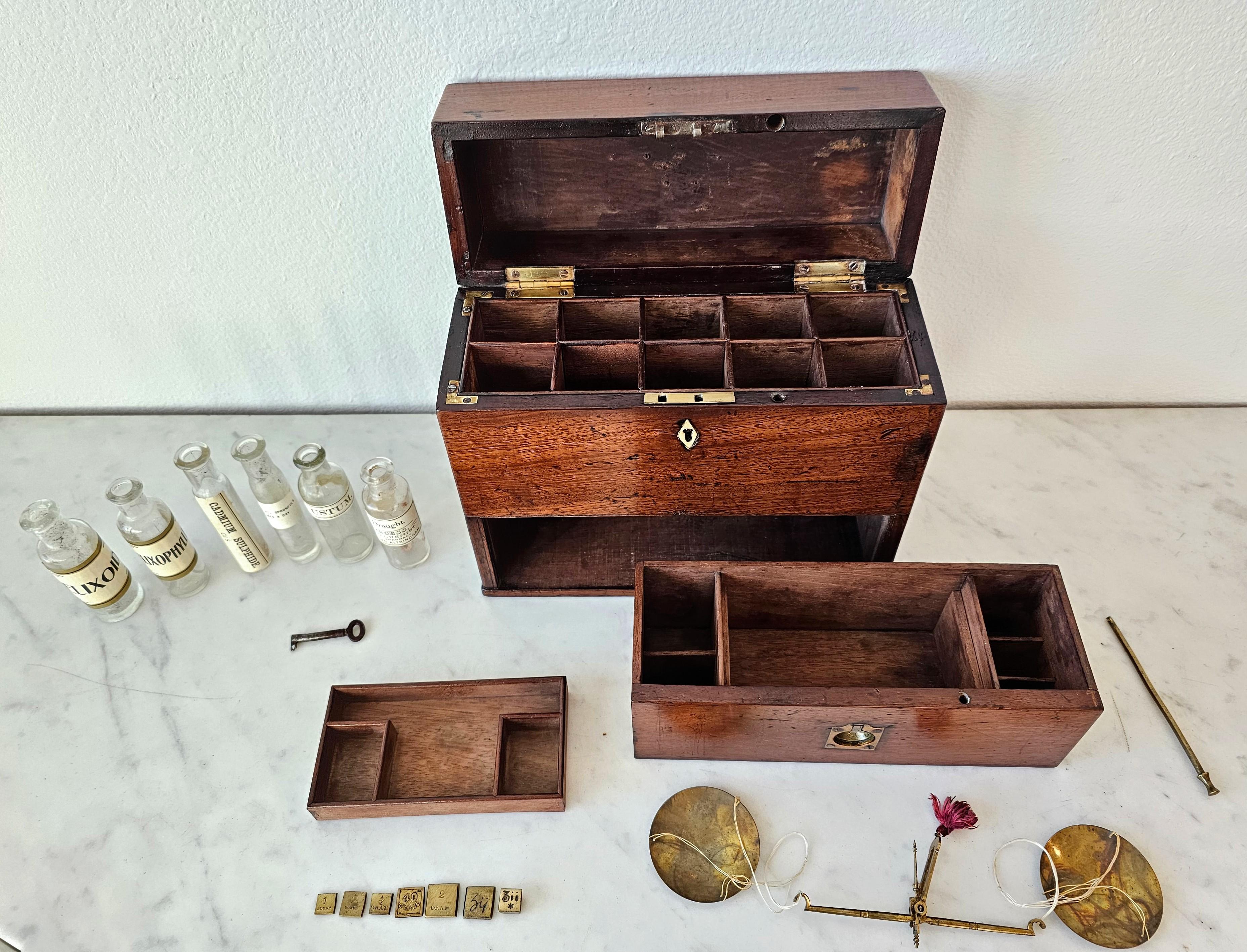 apothecary box antique