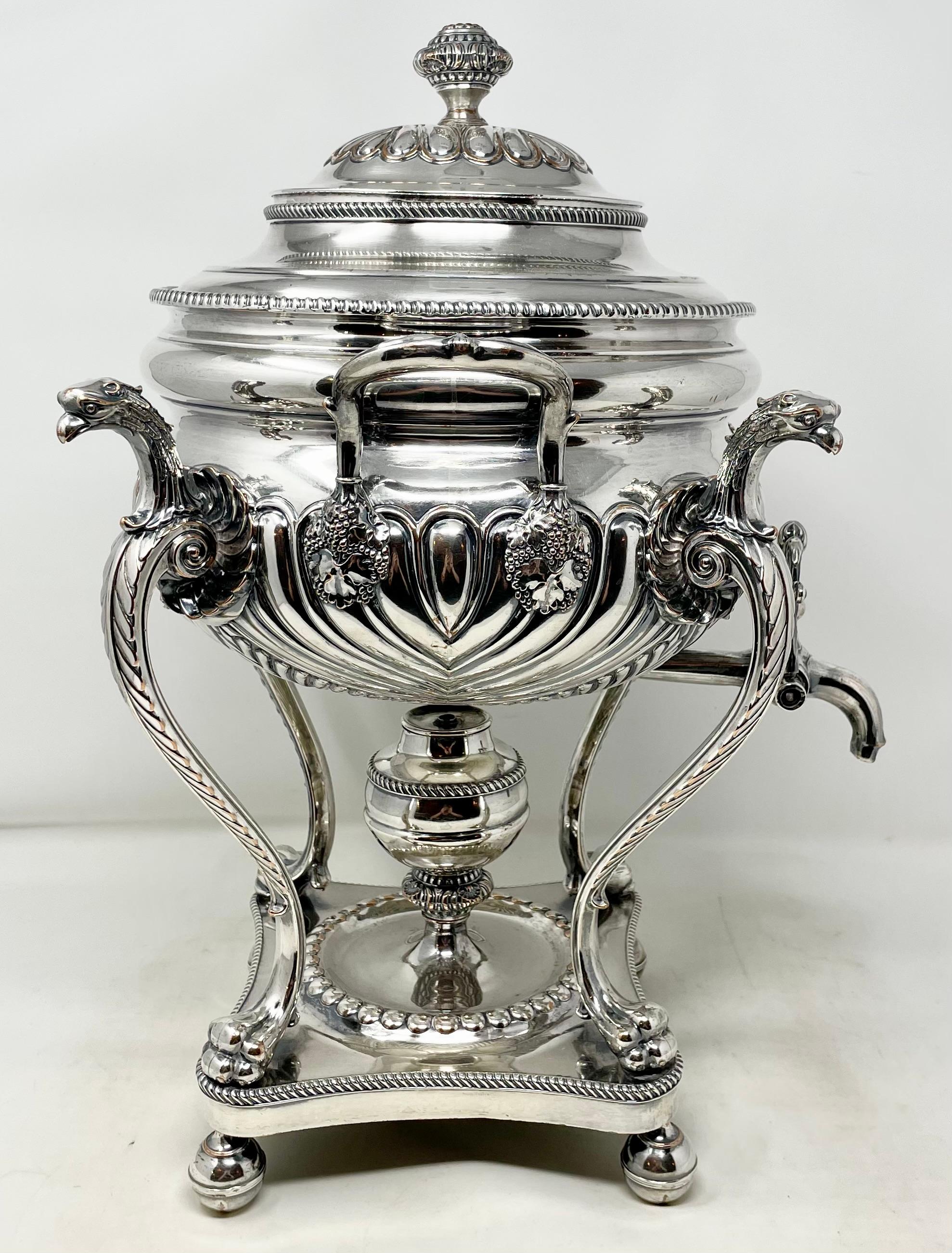 Ancienne urne en argent Sheffield pour le service du thé, Circa 1830-1840. en vente 4