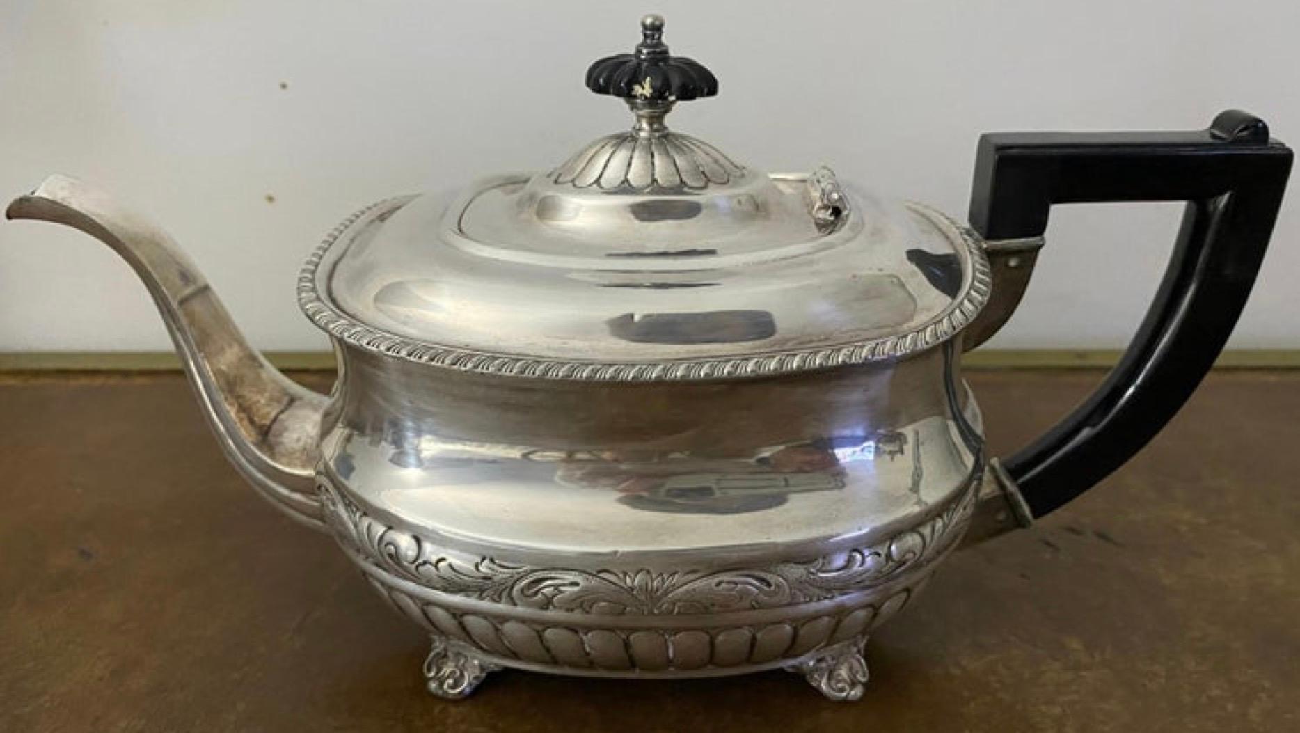 Queen Anne Antique English Georgian Silver Teapot For Sale
