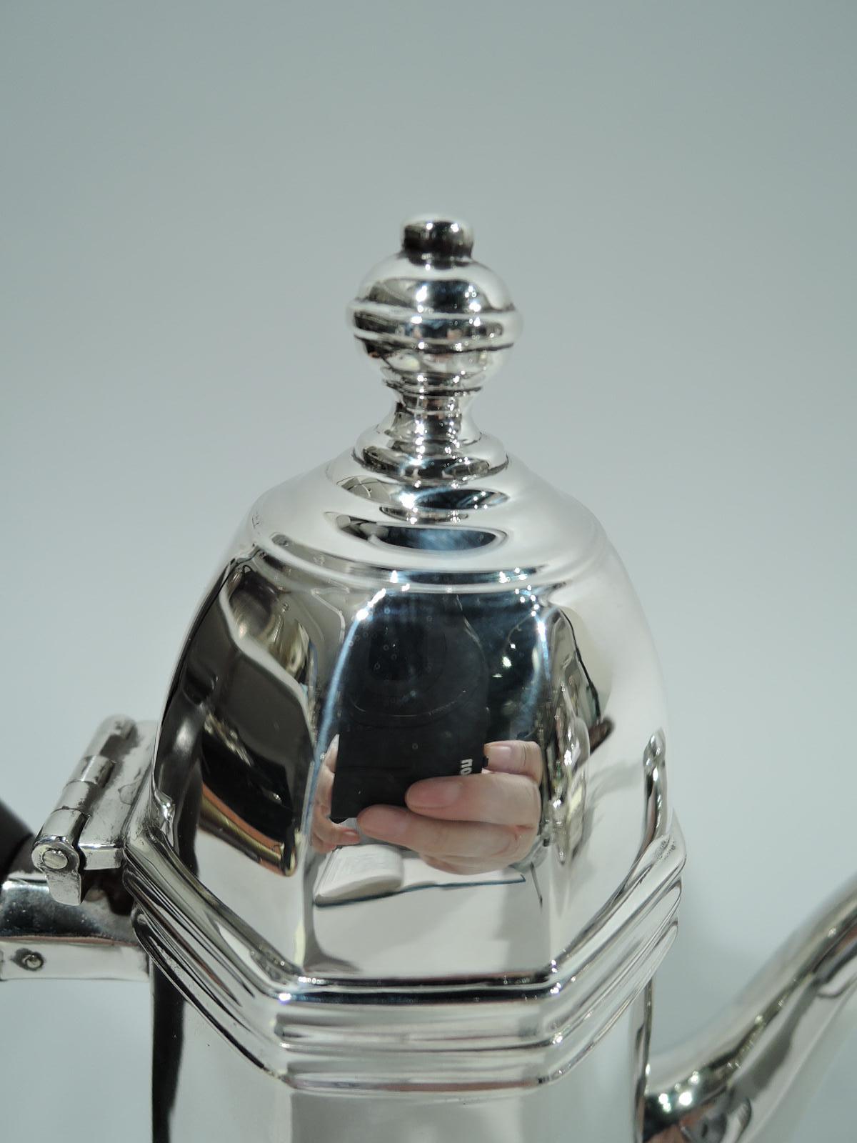 Early 20th Century Antique English Georgian Sterling Silver Coffee Pot