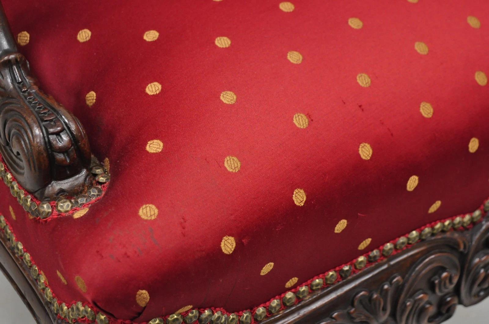 Ancien fauteuil de salon de bibliothèque en acajou rouge sculpté de style géorgien anglais en vente 4