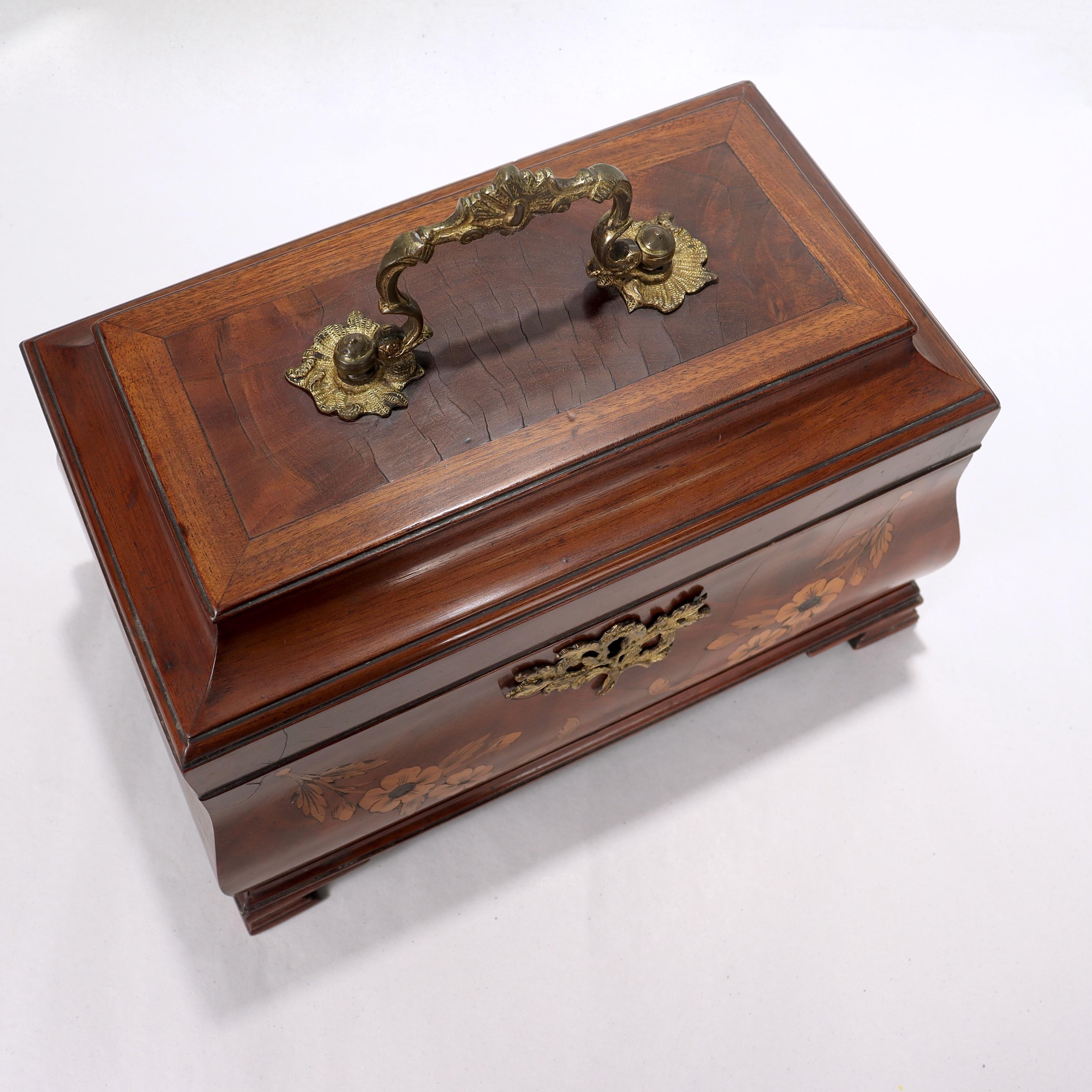 Antique English Georgian Style Inlaid Mahogany Bombe Shaped Tea Caddy For Sale 7