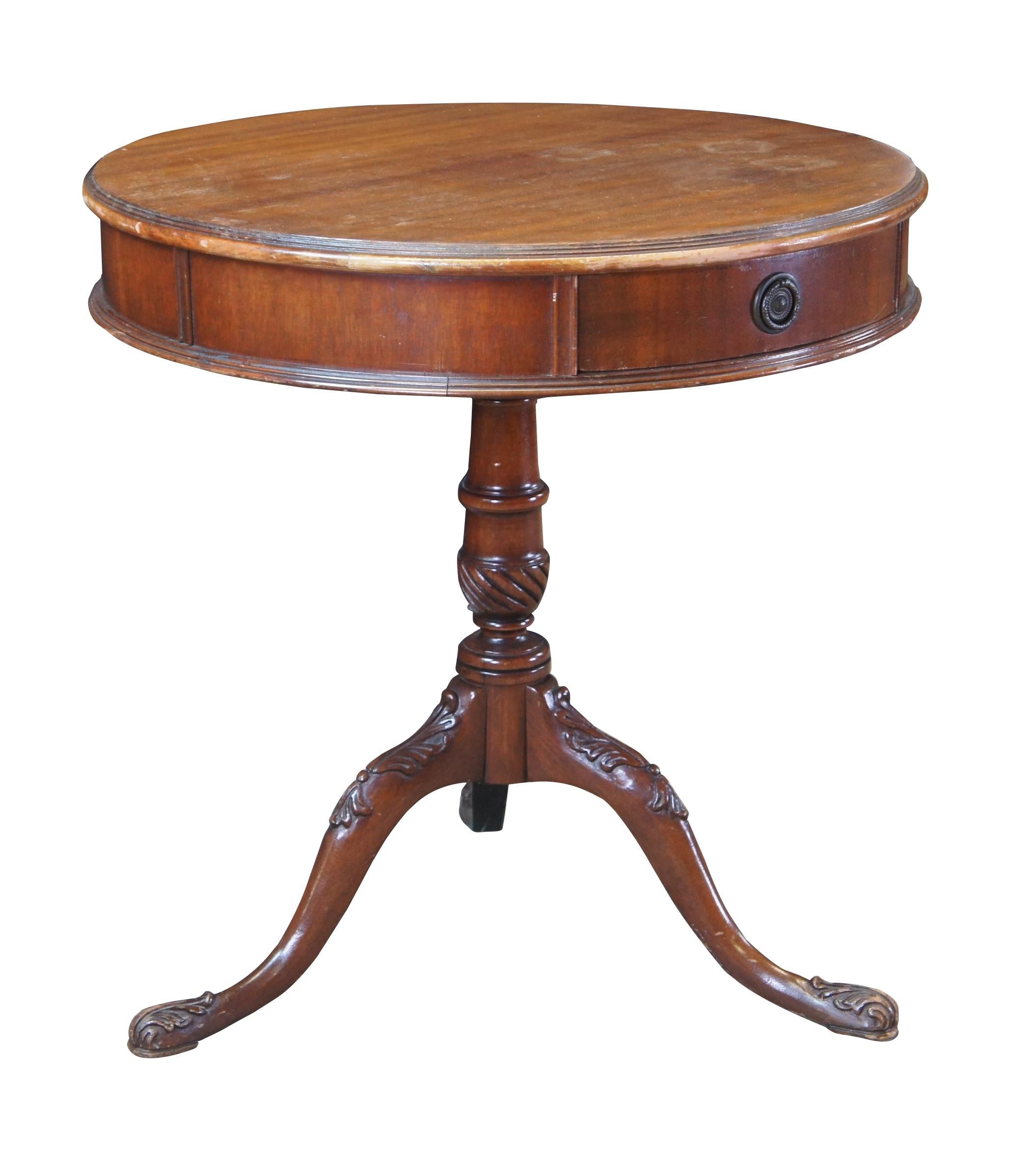 Antique English Georgian Style Mahogany Round Pedestal Drum Side Table Drawer In Good Condition For Sale In Dayton, OH