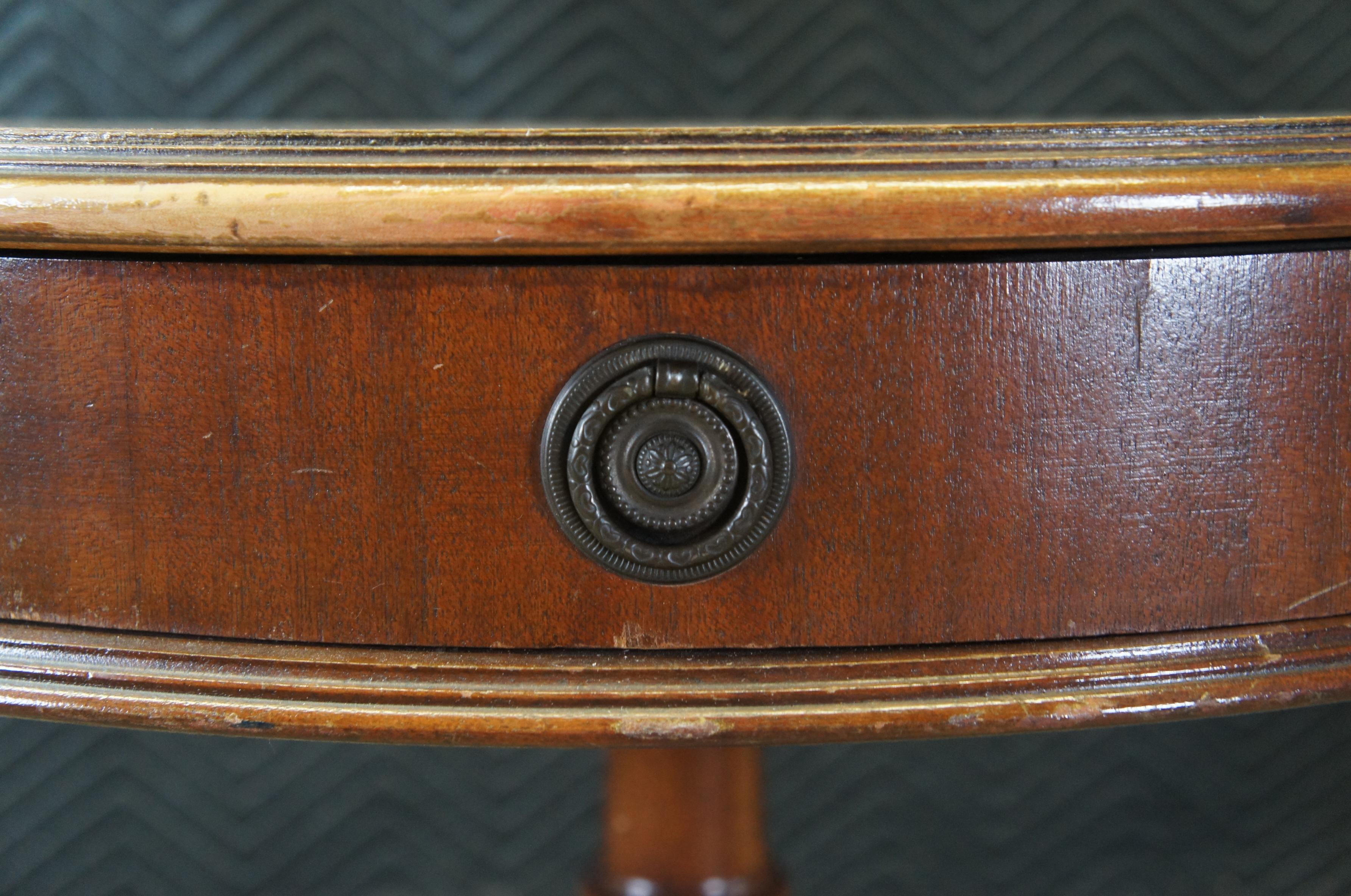 Antique English Georgian Style Mahogany Round Pedestal Drum Side Table Drawer For Sale 2