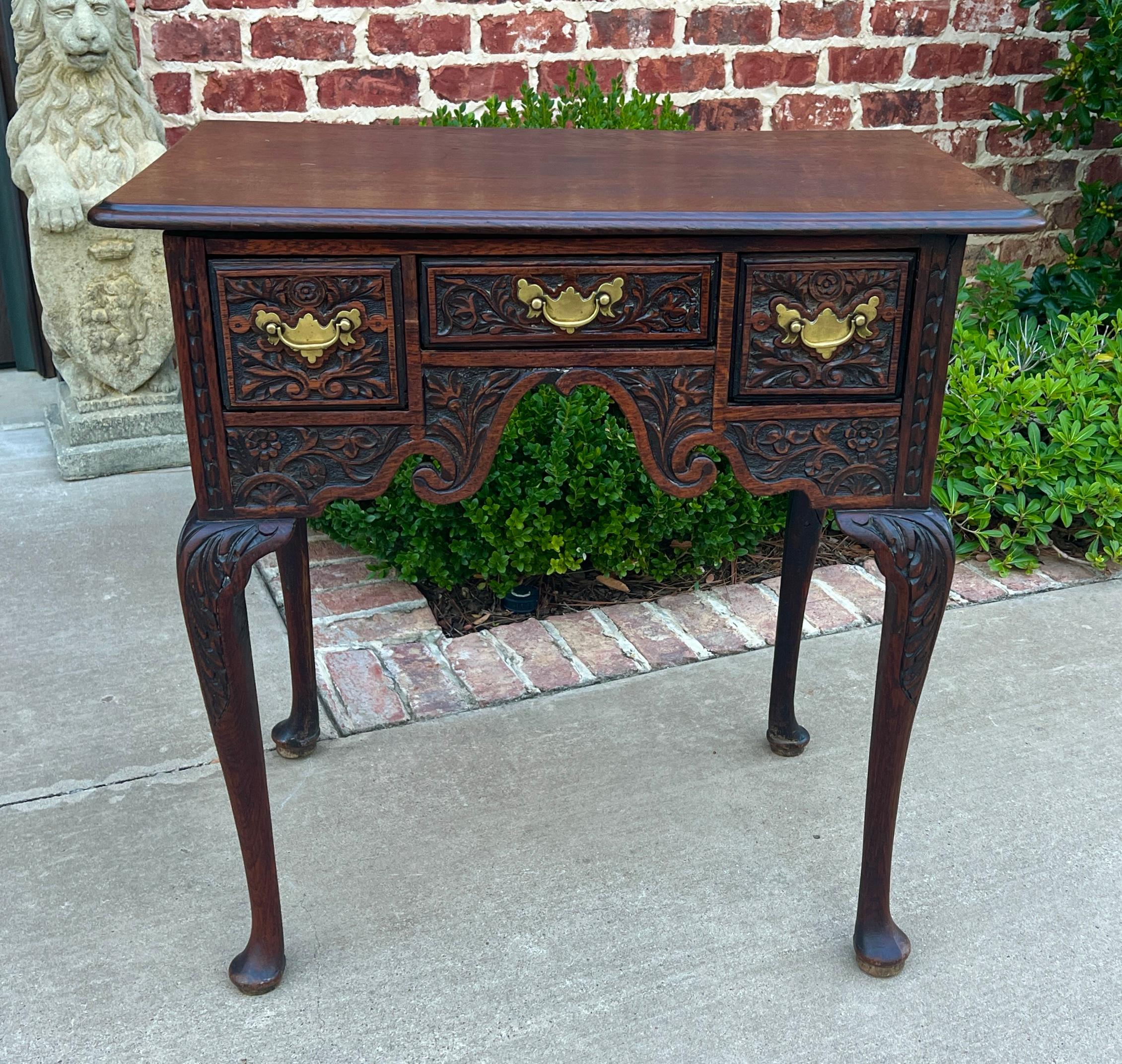 Antique English Georgian Table Desk Nightstand PETITE Lowboy Highly Carved Oak In Good Condition For Sale In Tyler, TX