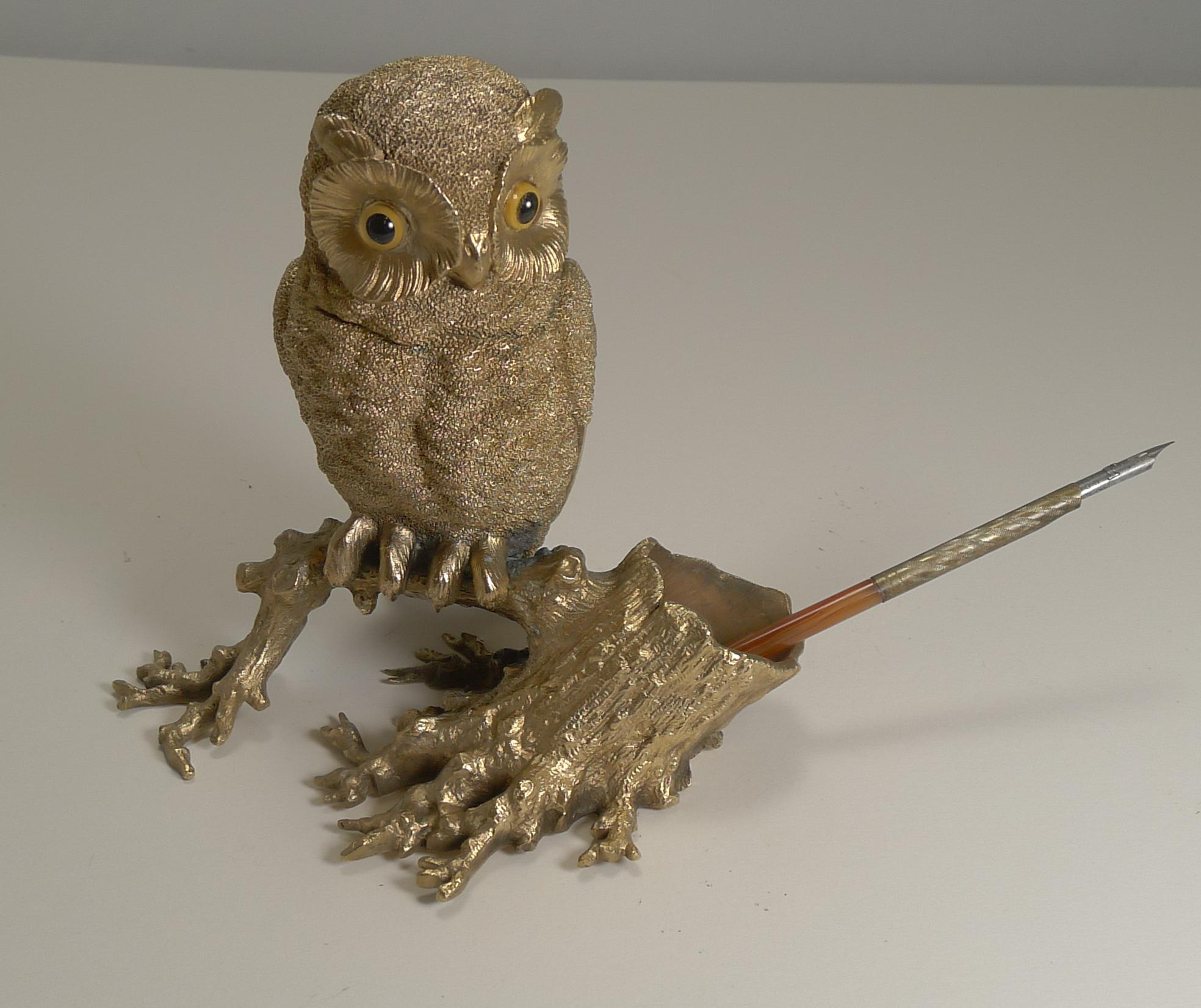 Gilt Antique English Gilded Bronze Novelty Inkwell, Owl with Glass Eyes, circa 1890