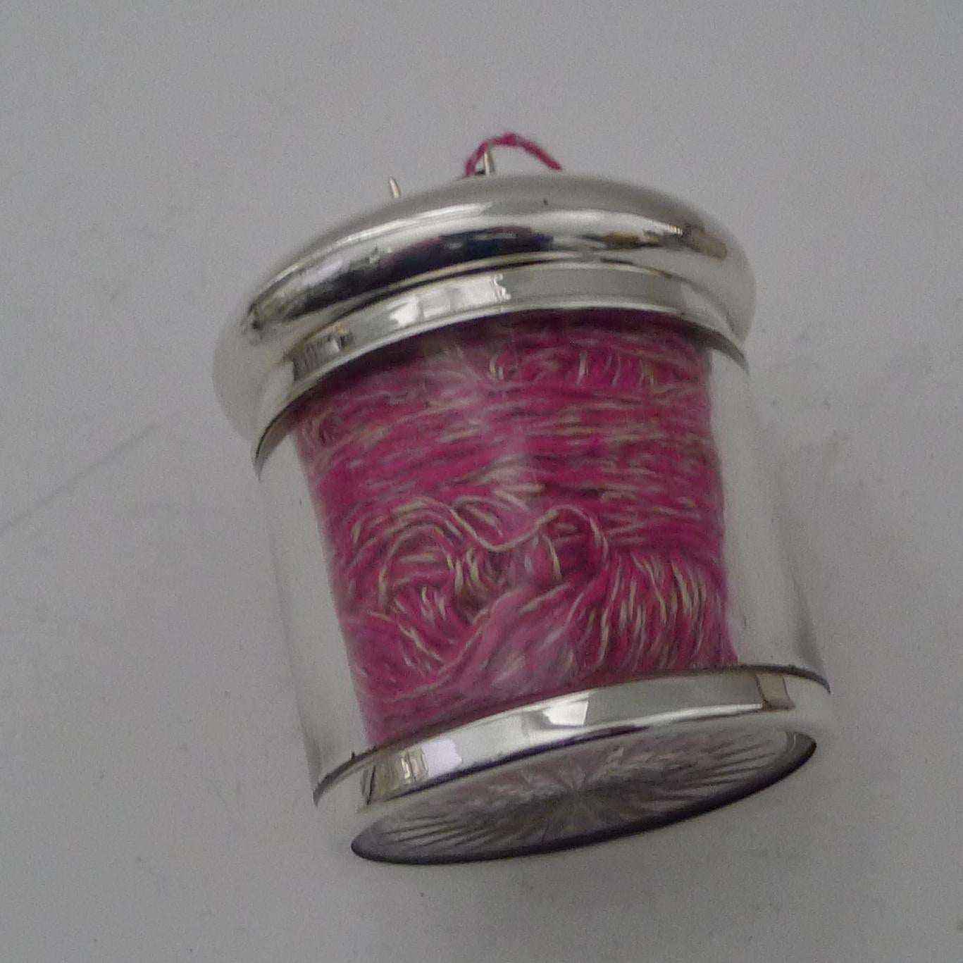 Antique English Glass & Sterling Silver String / Twine Jar or Box, 1899 In Good Condition For Sale In Bath, GB