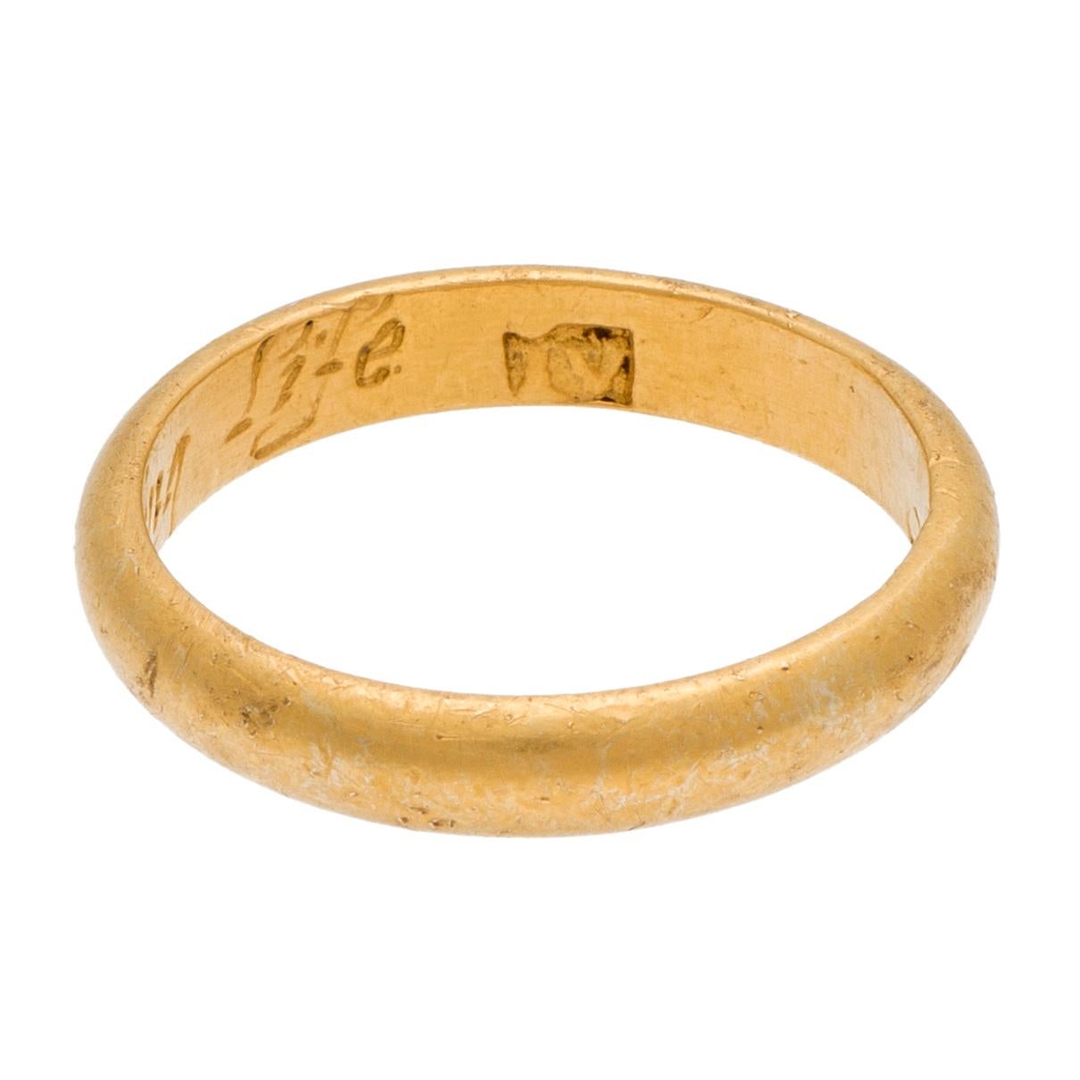 Antiker englischer Posy-Ring aus Goldband im Zustand „Gut“ im Angebot in Chicago, IL