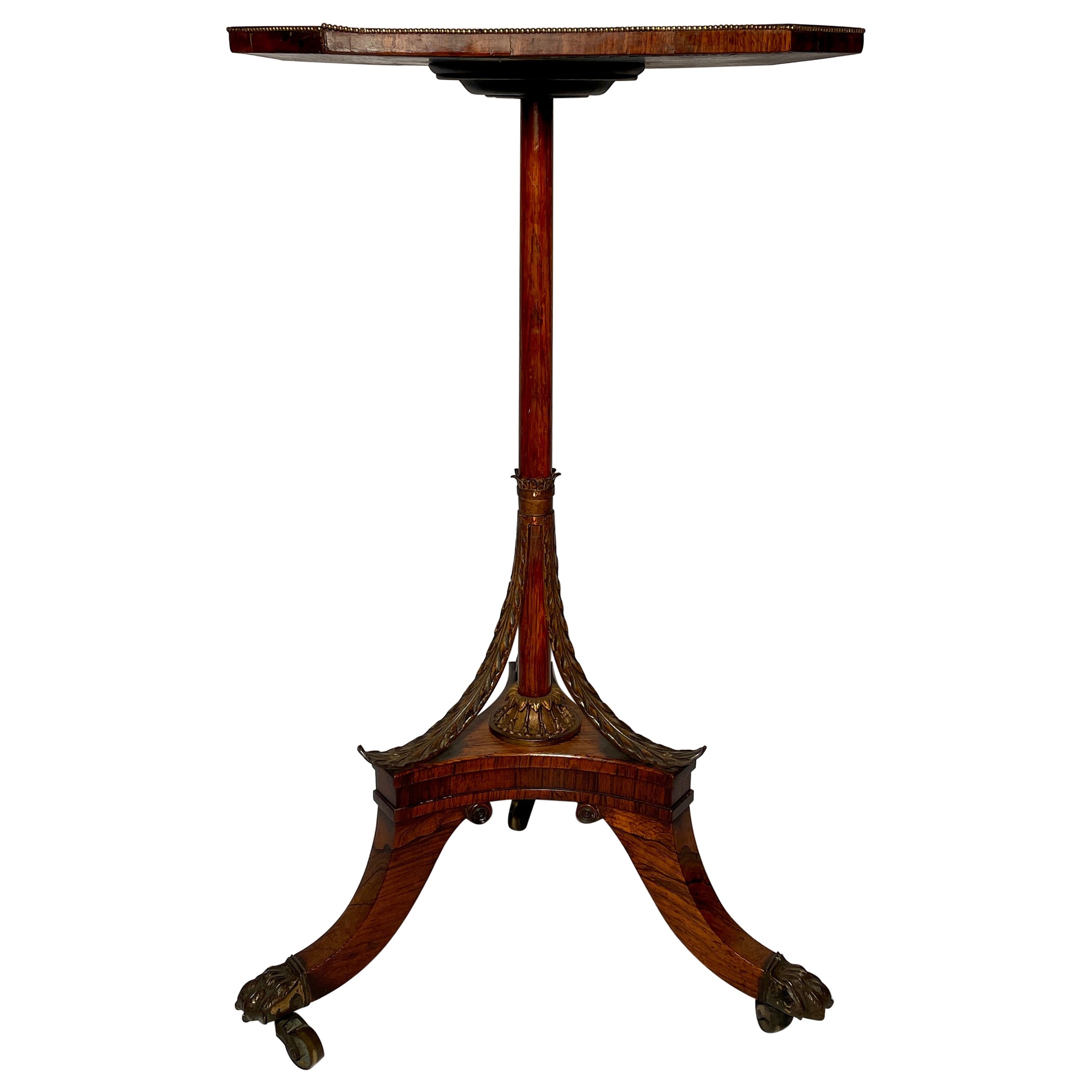 Antigua mesa auxiliar inglesa de palisandro montada en bronce dorado, circa 1880