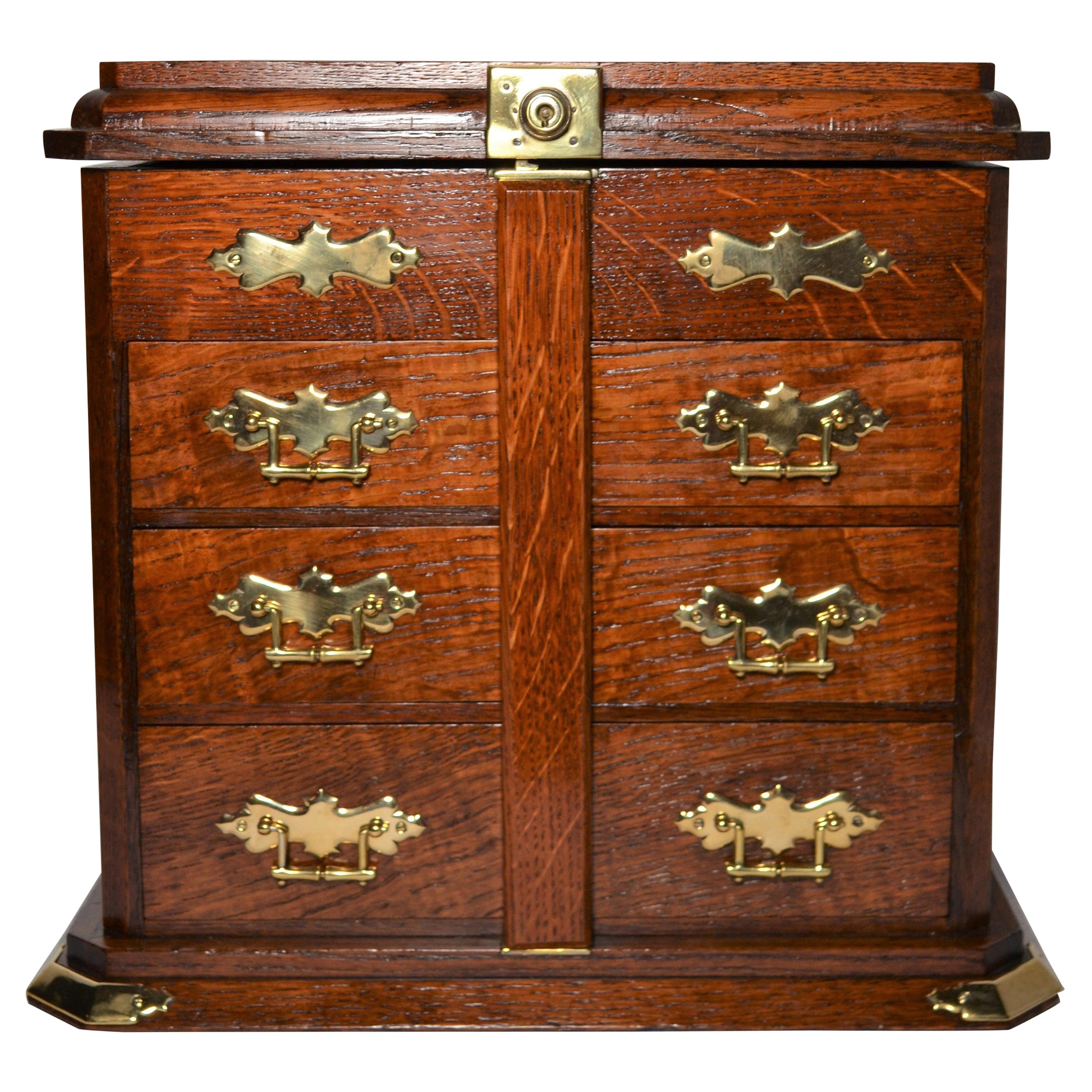 Antique English Golden Oak Cigar Box, circa 1880