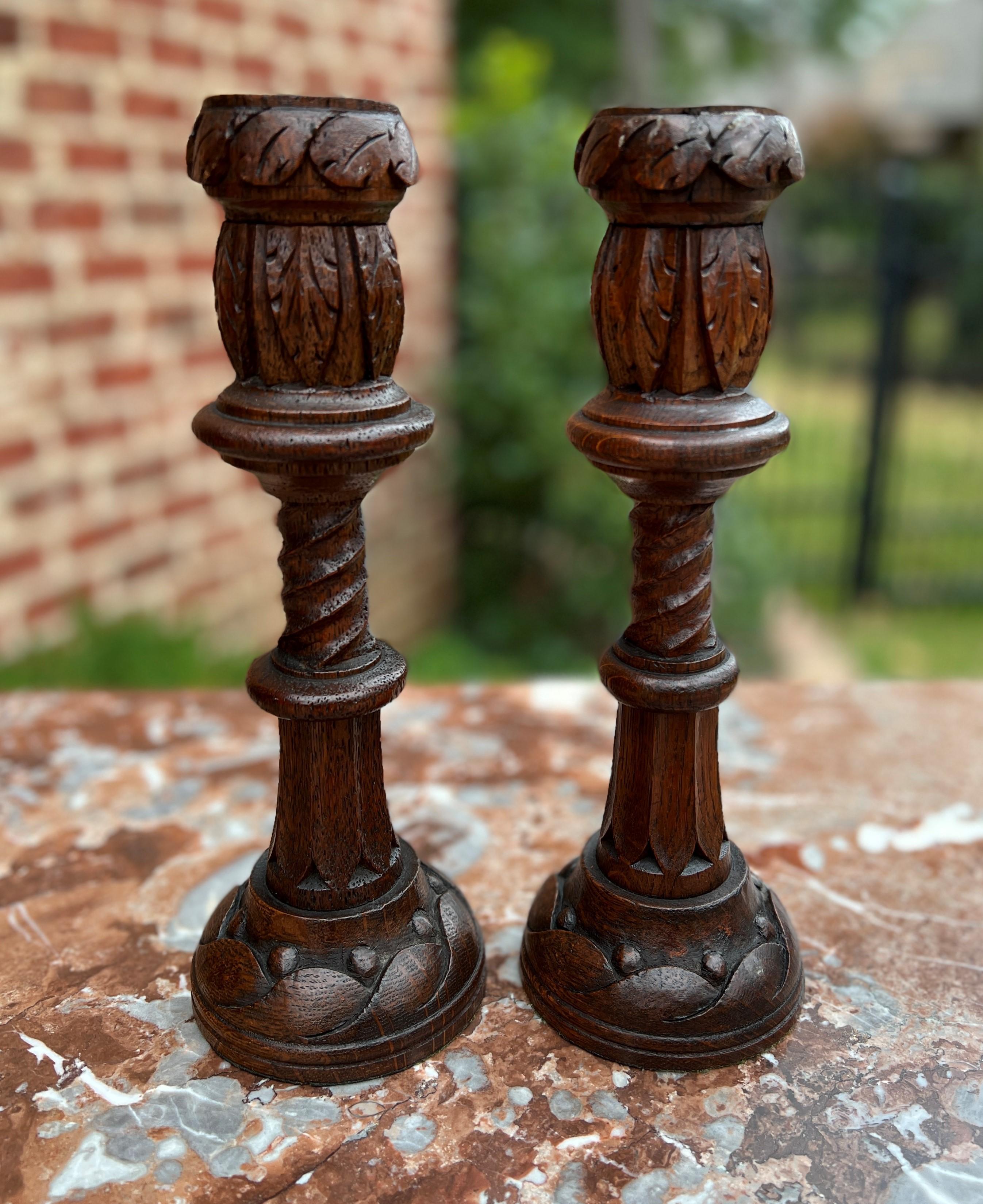 Antique English Gothic Revival Candlesticks Candle Holders Oak Pair In Good Condition For Sale In Tyler, TX