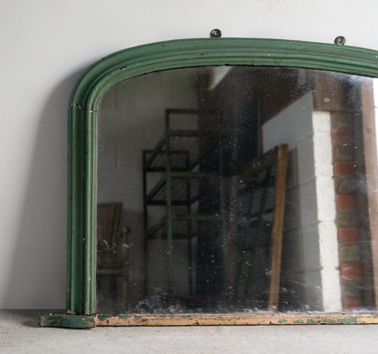 Vittoriano Antique Mirror inglese ad arco dipinto di verde, XIX secolo in vendita