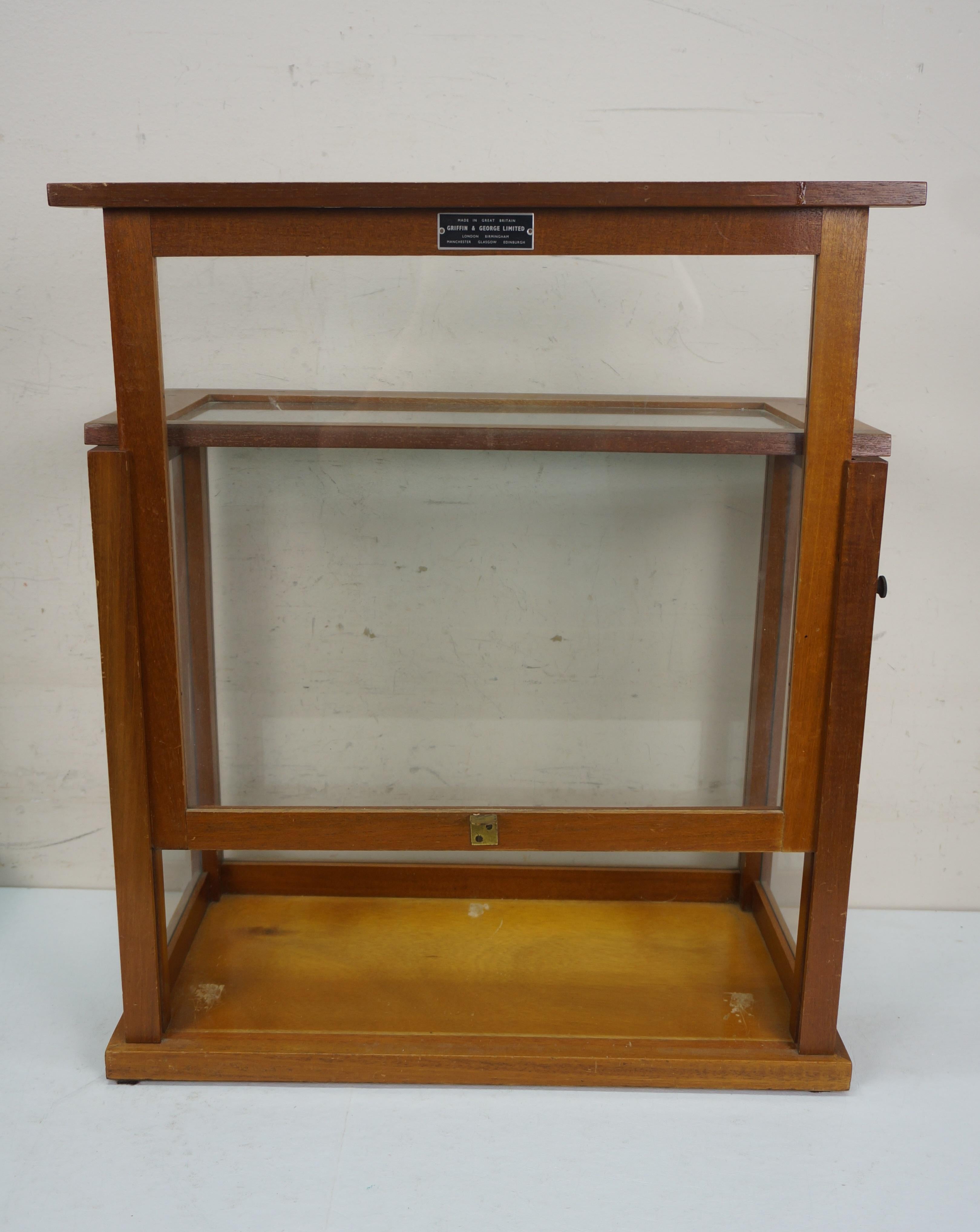 Antique English Griffin & George Cased Laboratory Pharmacy Balance Scale 18