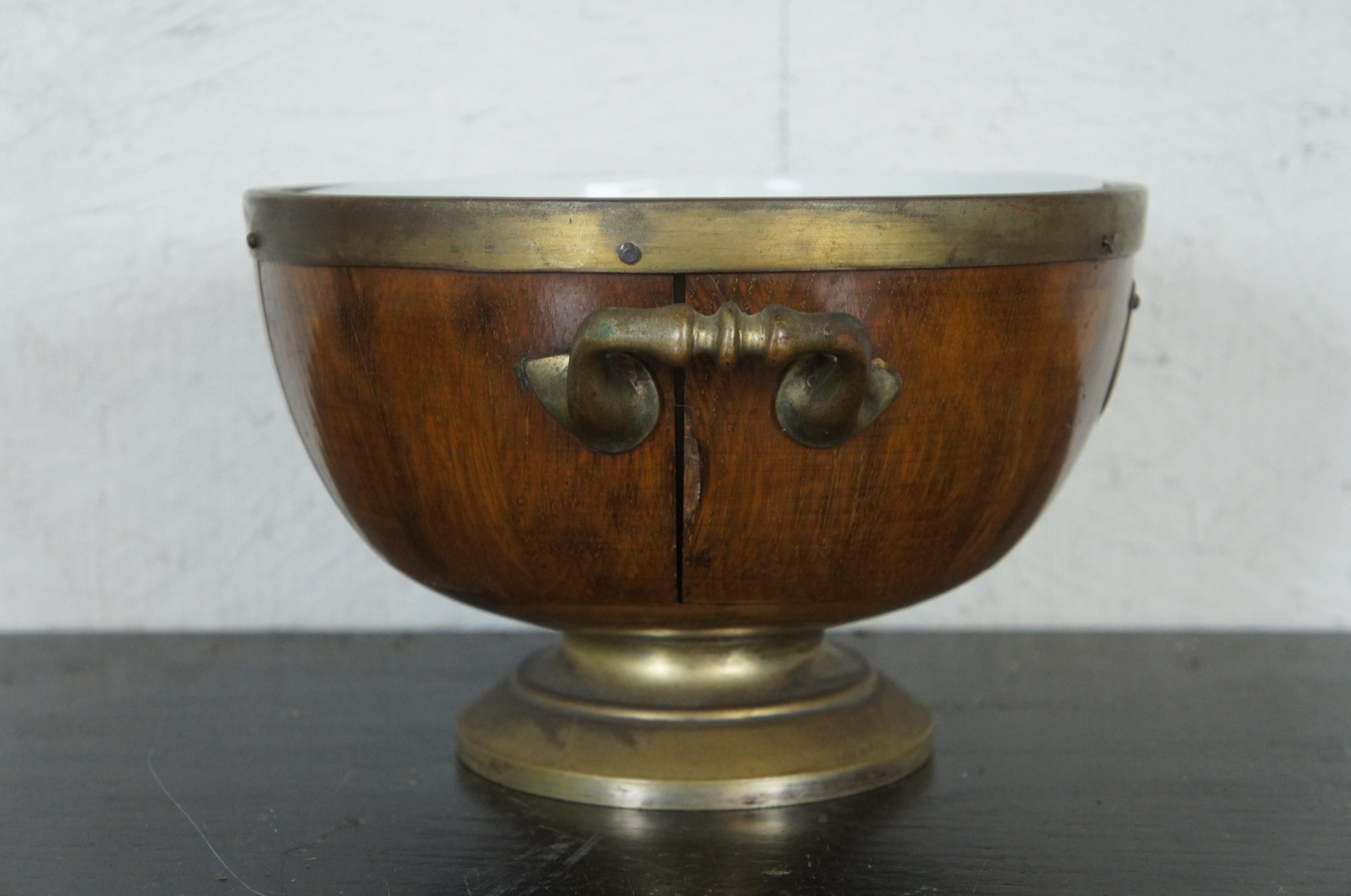 Antique English Grinsell & Sons Oak & Brass Footed Compote Ice Bucket Trophy Urn In Good Condition In Dayton, OH