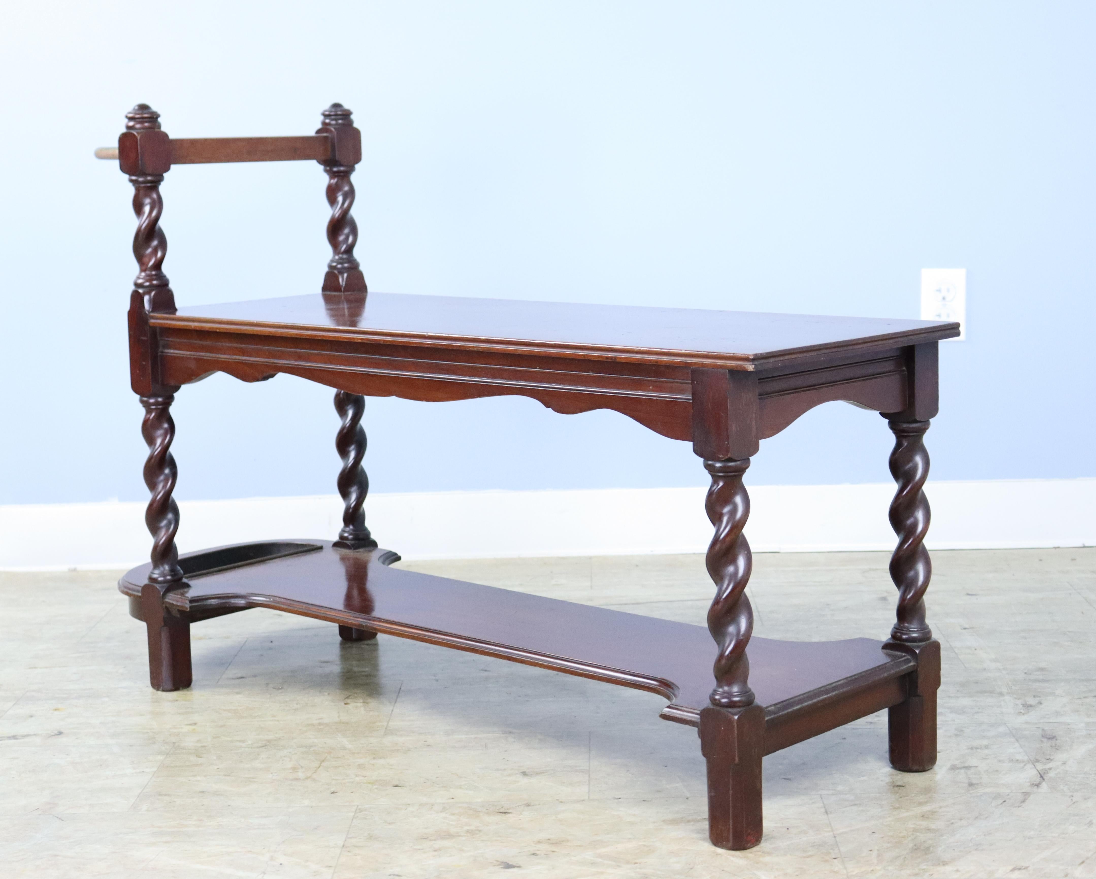 Antique English Hall Bench or Umbrella Stand In Good Condition For Sale In Port Chester, NY
