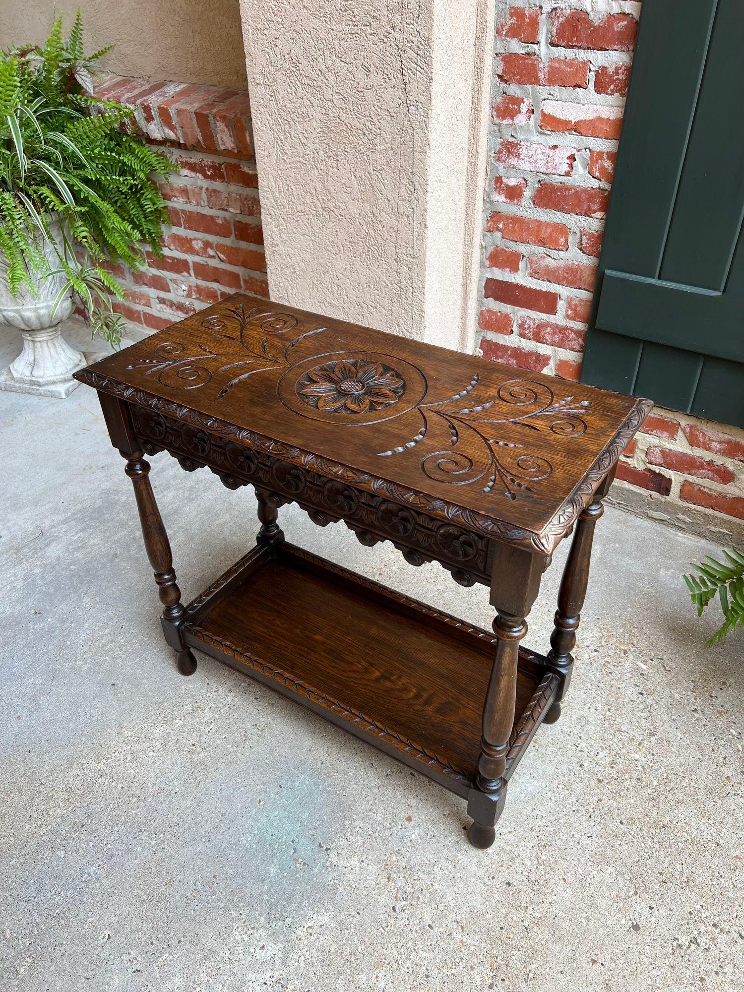 Early 20th Century Antique English Hall Sofa Table Petite Carved Oak Library Arts and Crafts style