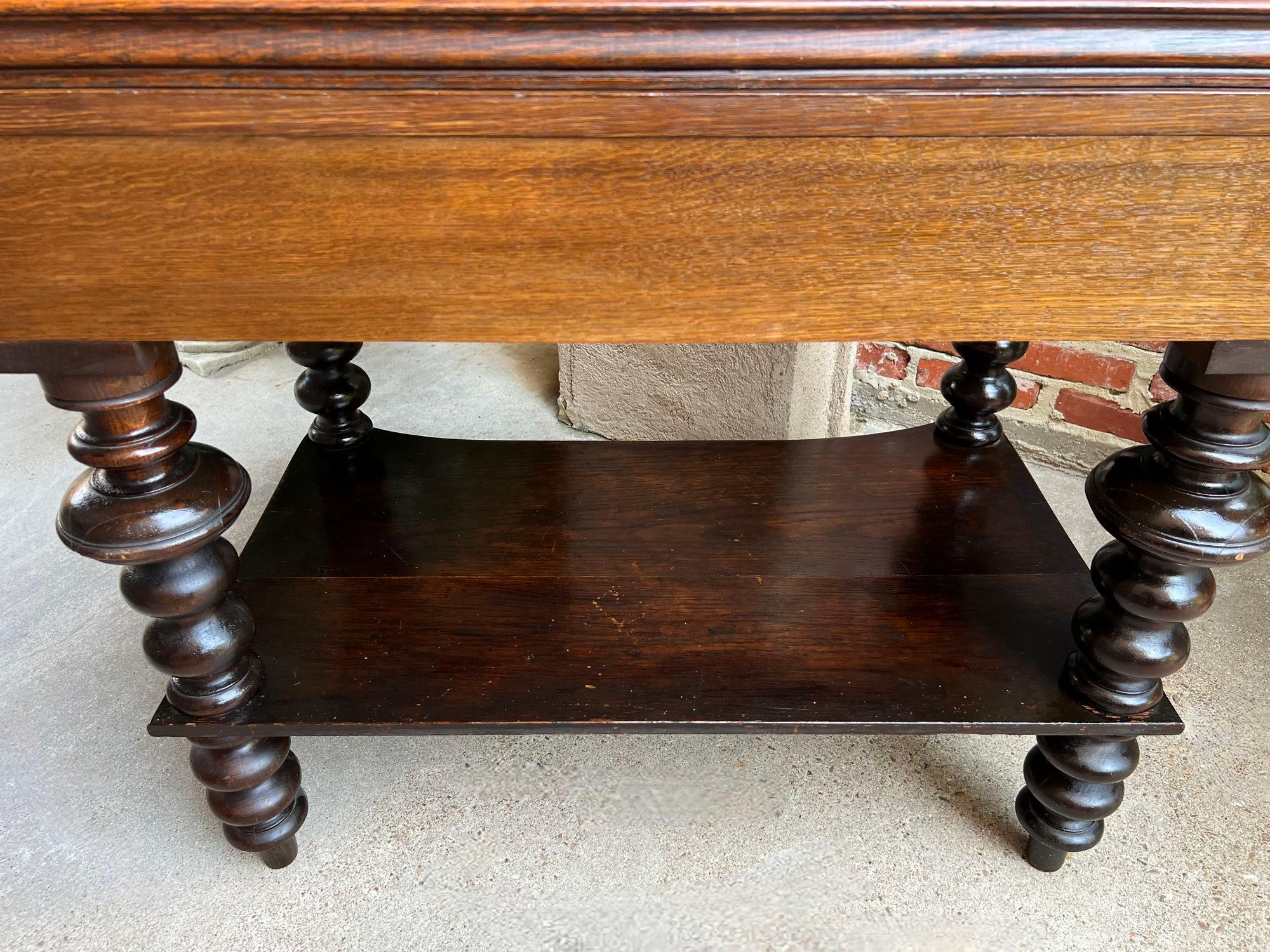 Ancienne table de salon anglaise en chêne sculpté avec pieds bobine, vers 1910 en vente 8