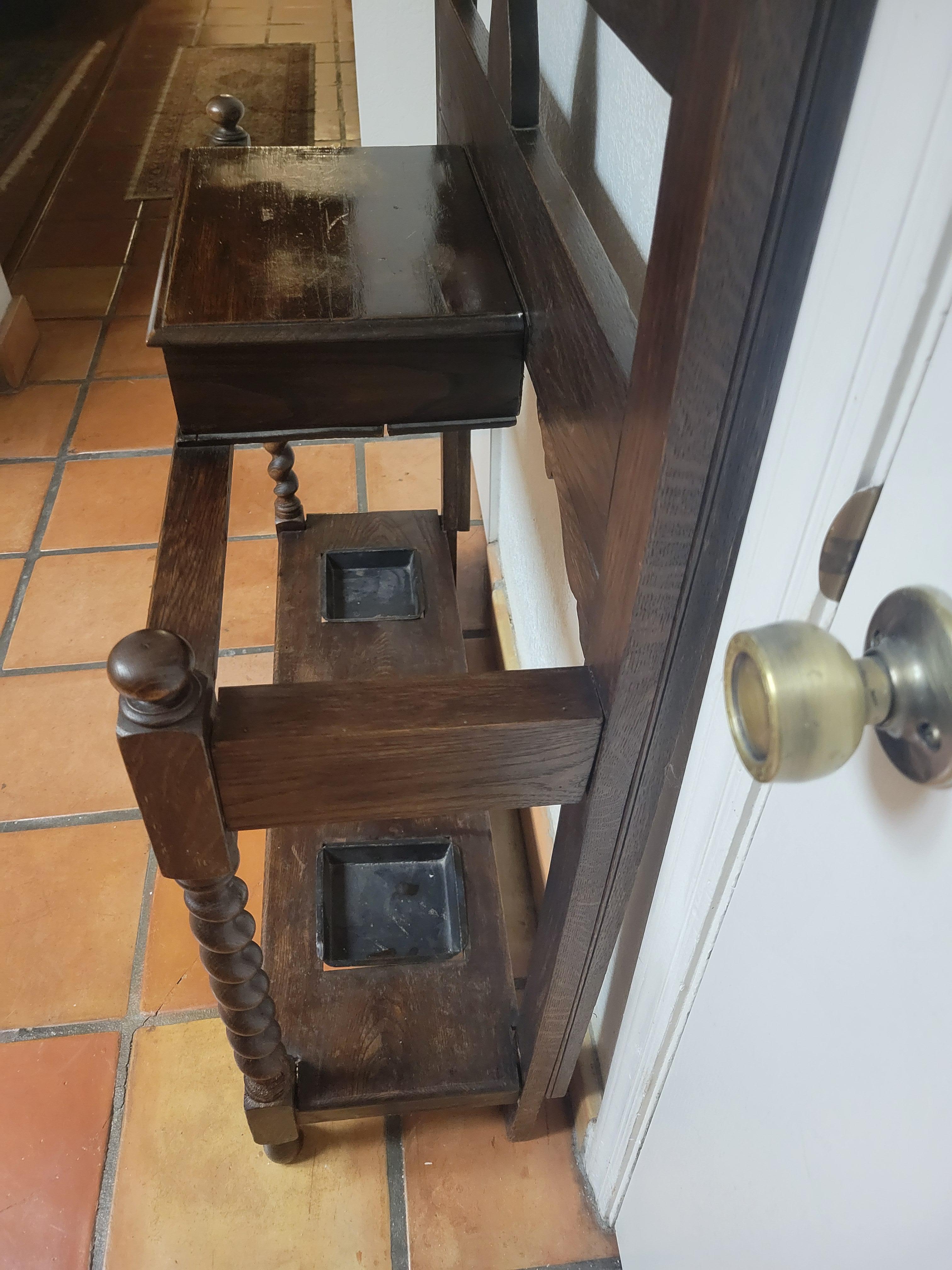 20th Century Antique English Oak Halltree with 4 Hooks and Round Mirror