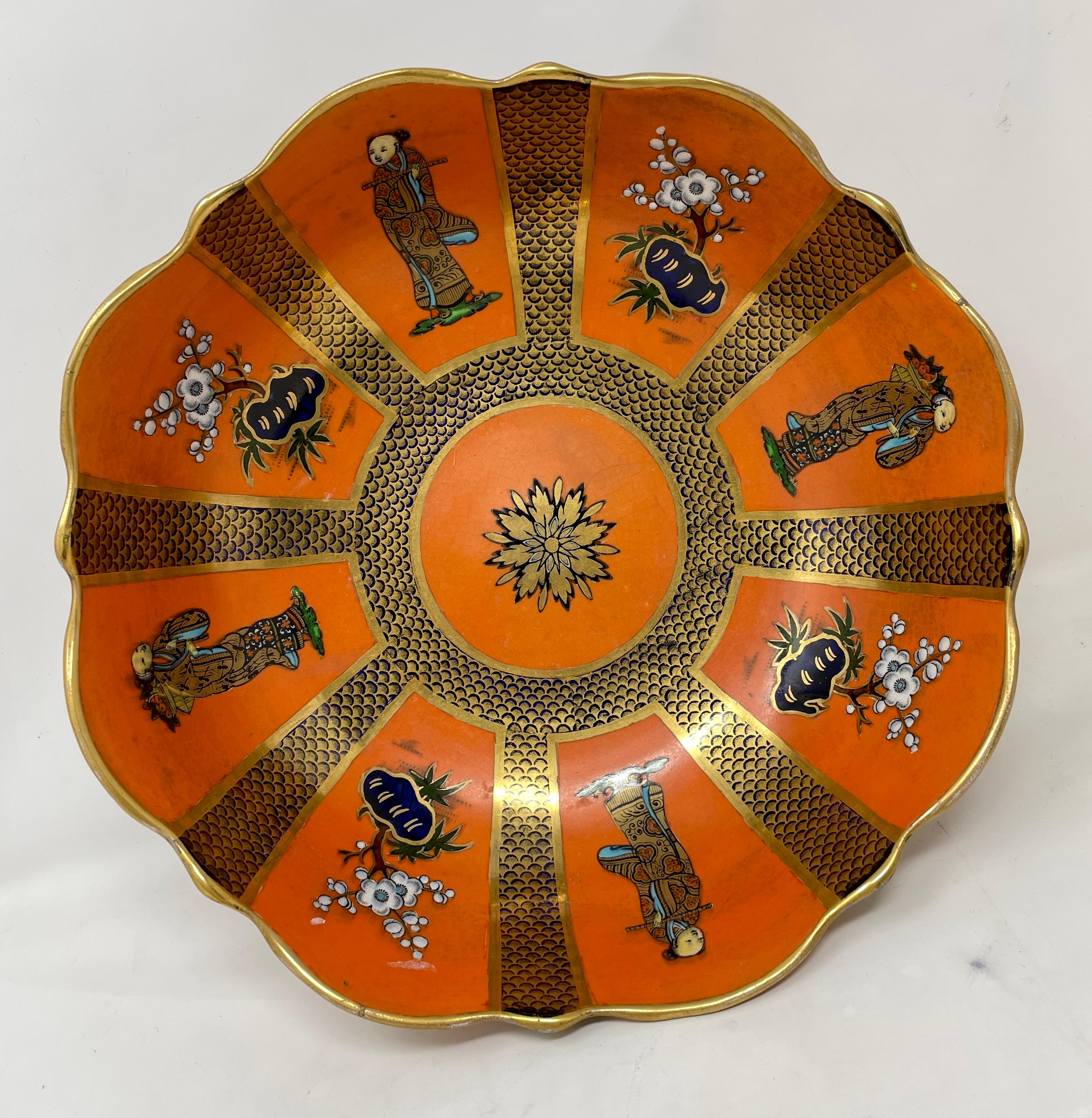Antique English Hand Painted Persimmon Ironstone Bowl, circa 1910-1920 In Good Condition For Sale In New Orleans, LA