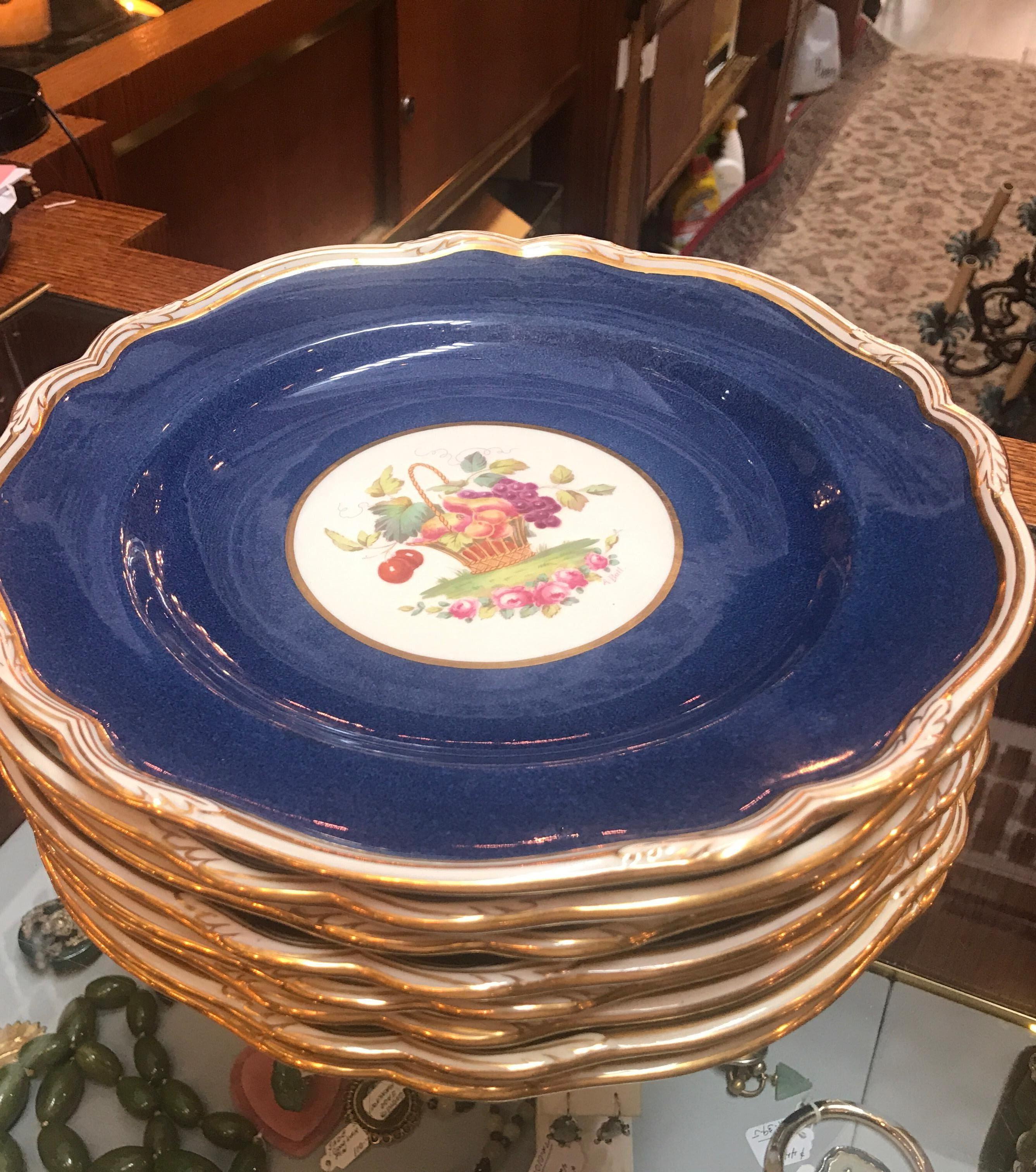 Antique English Hand Painted Service Plates Set of Eight In Good Condition In Lambertville, NJ