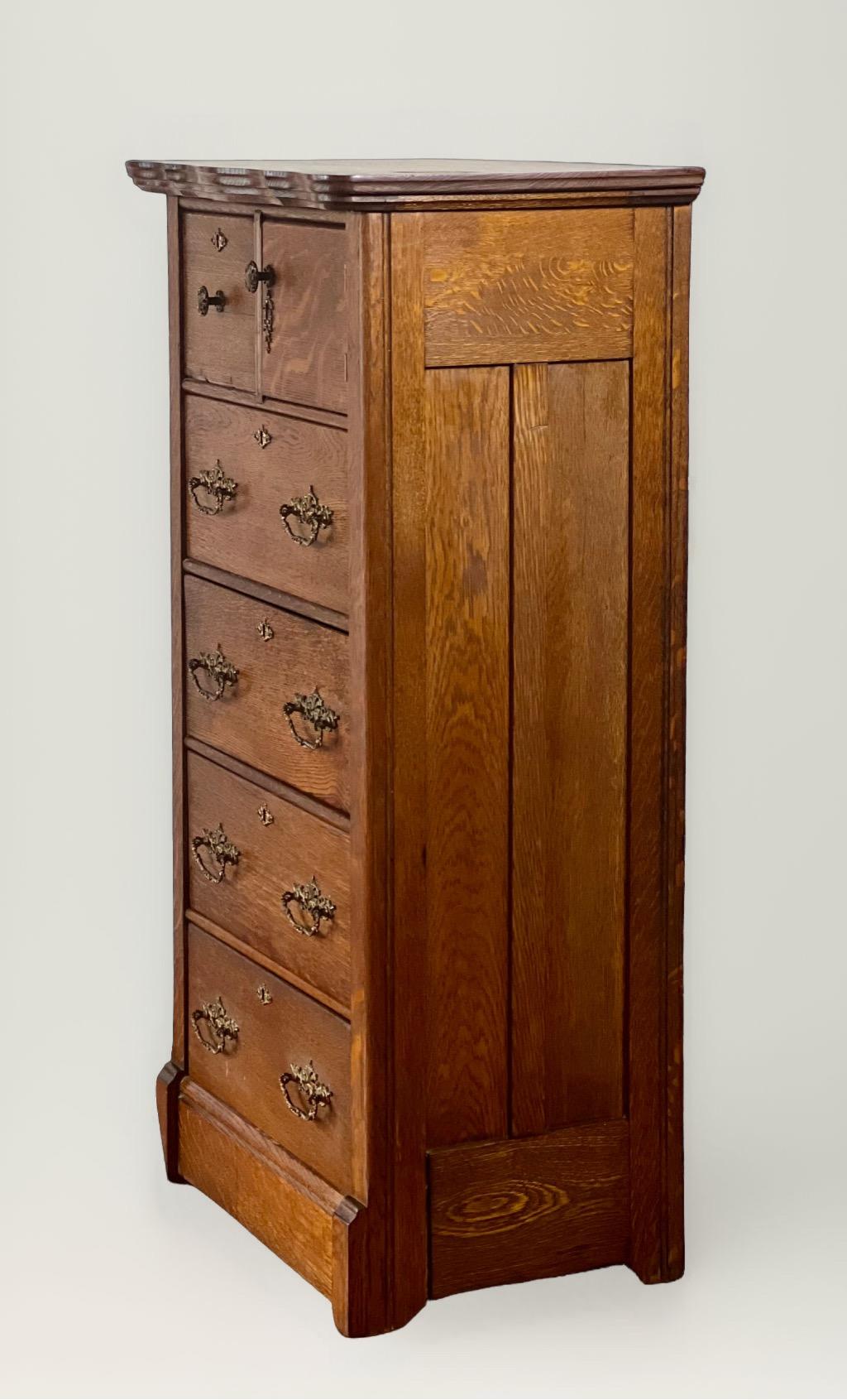 Hand-Crafted Antique English Handcrafted Quarter Sawn Oak Lingerie Chest, c. 1900 For Sale