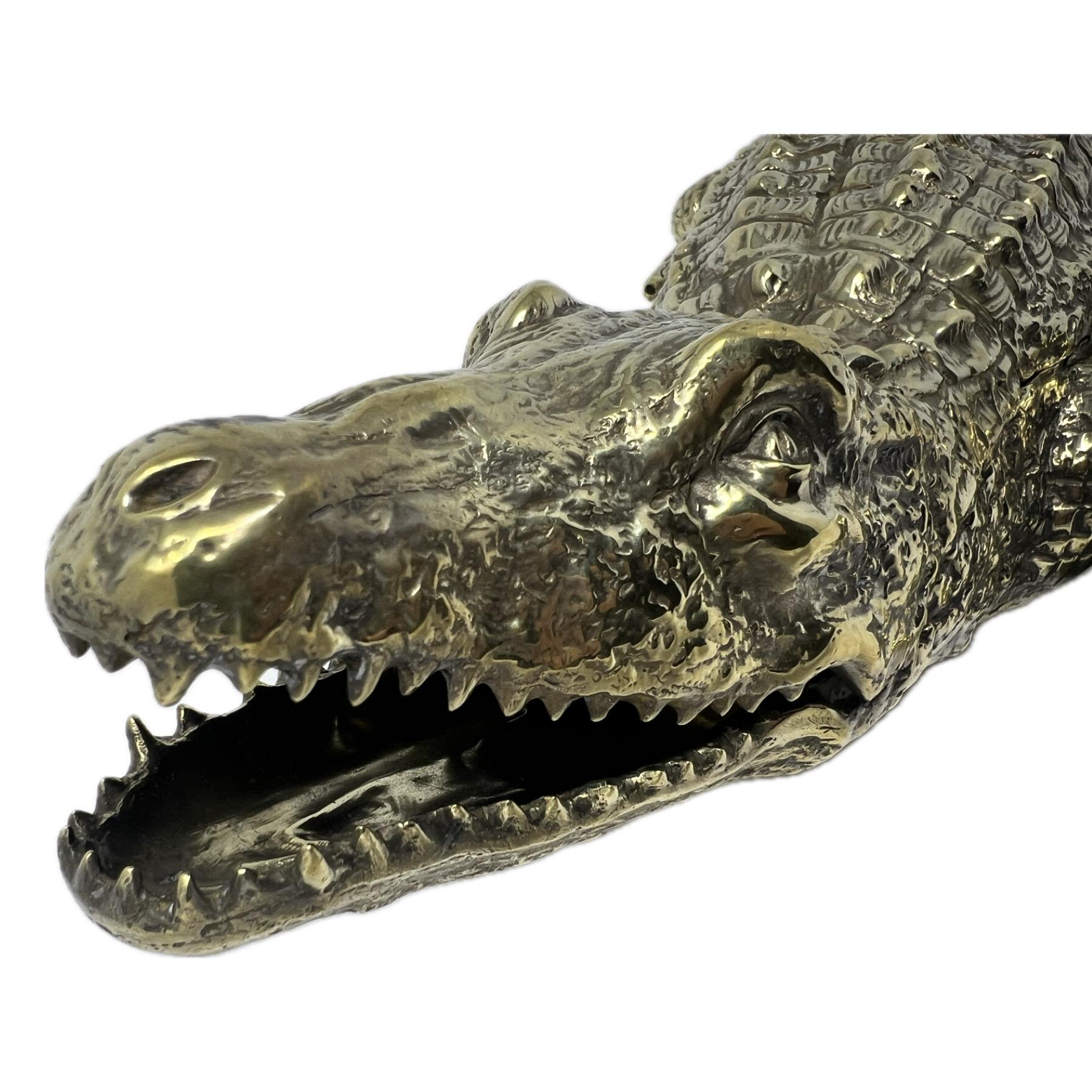 19th Century Antique English Heavy Brass Alligator Inkwell, Circa 1880's. For Sale