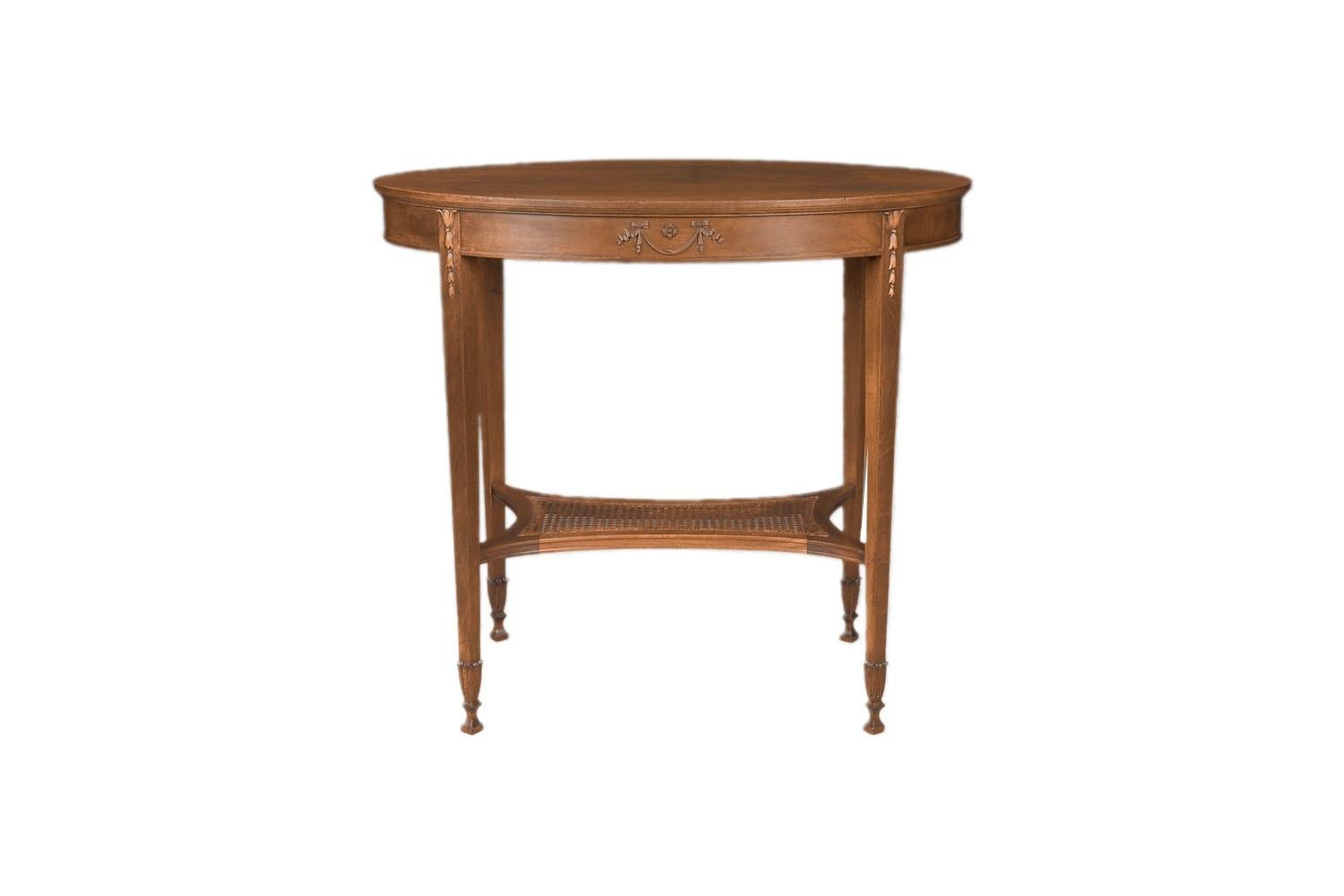 Antique English Hepplewhite Carved Bellflower Mahogany Caned Oval Side Table For Sale 2