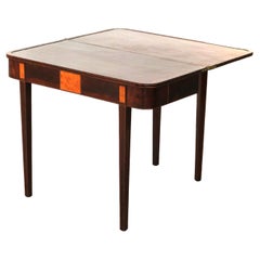 Ancienne table de jeu anglaise Hepplewhite Flame en acajou incrusté et ornée de bandes 19e siècle
