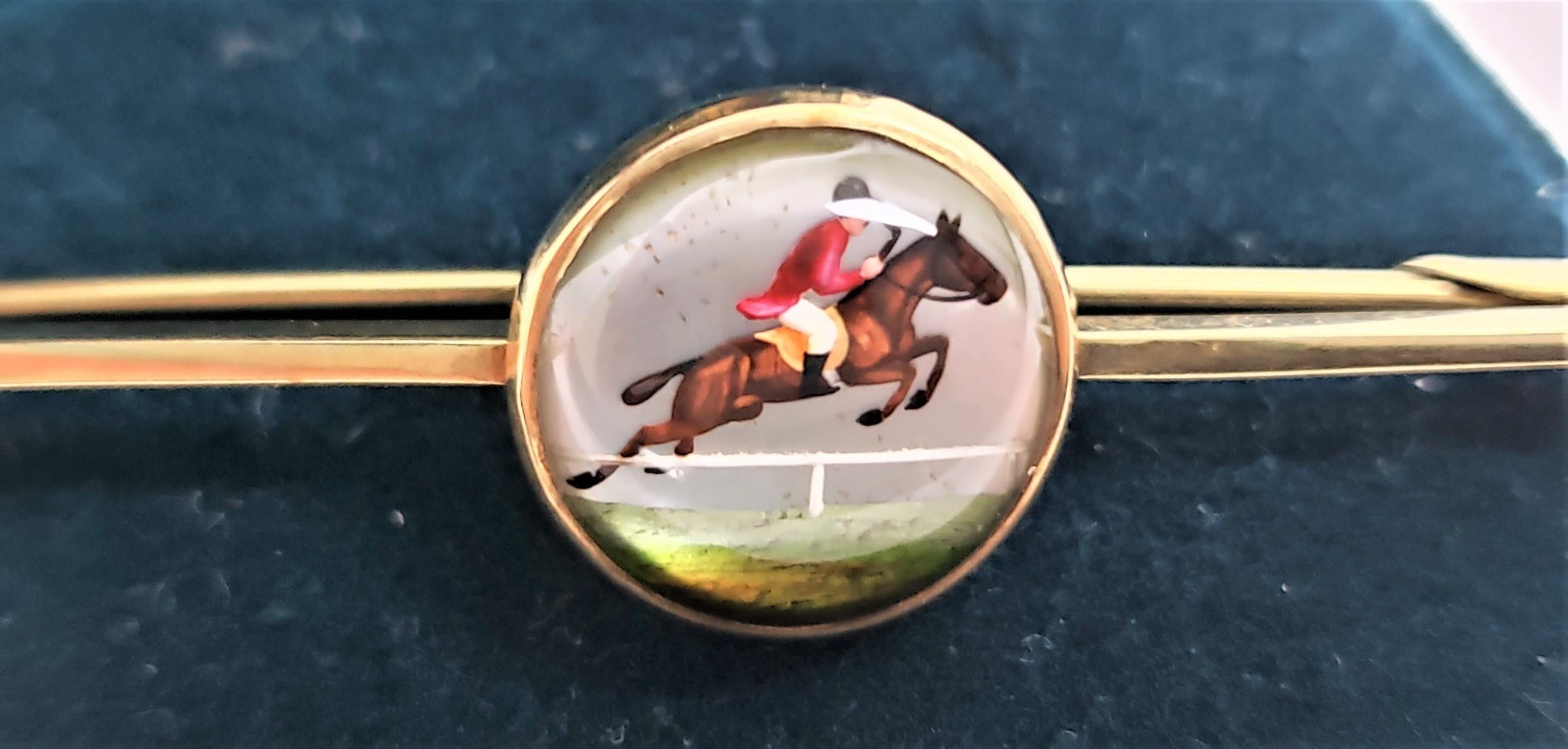 Antique English Horse Jumping or Steeplechase 9 Karat Yellow Gold Brooch or Pin For Sale 2