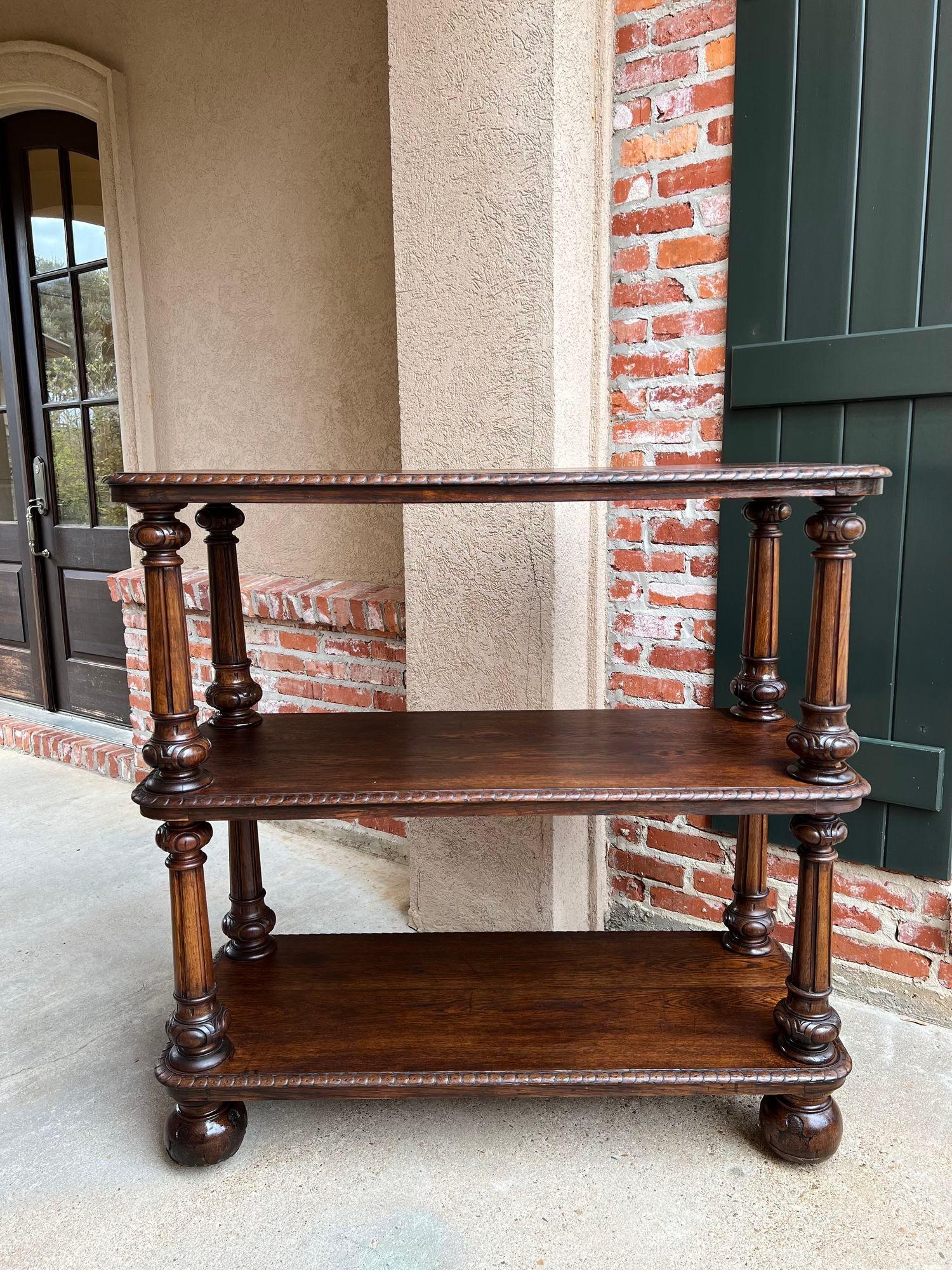 Antique English Hotel Dumbwaiter Server Bar Cart Sideboard Carved Oak Display In Good Condition In Shreveport, LA