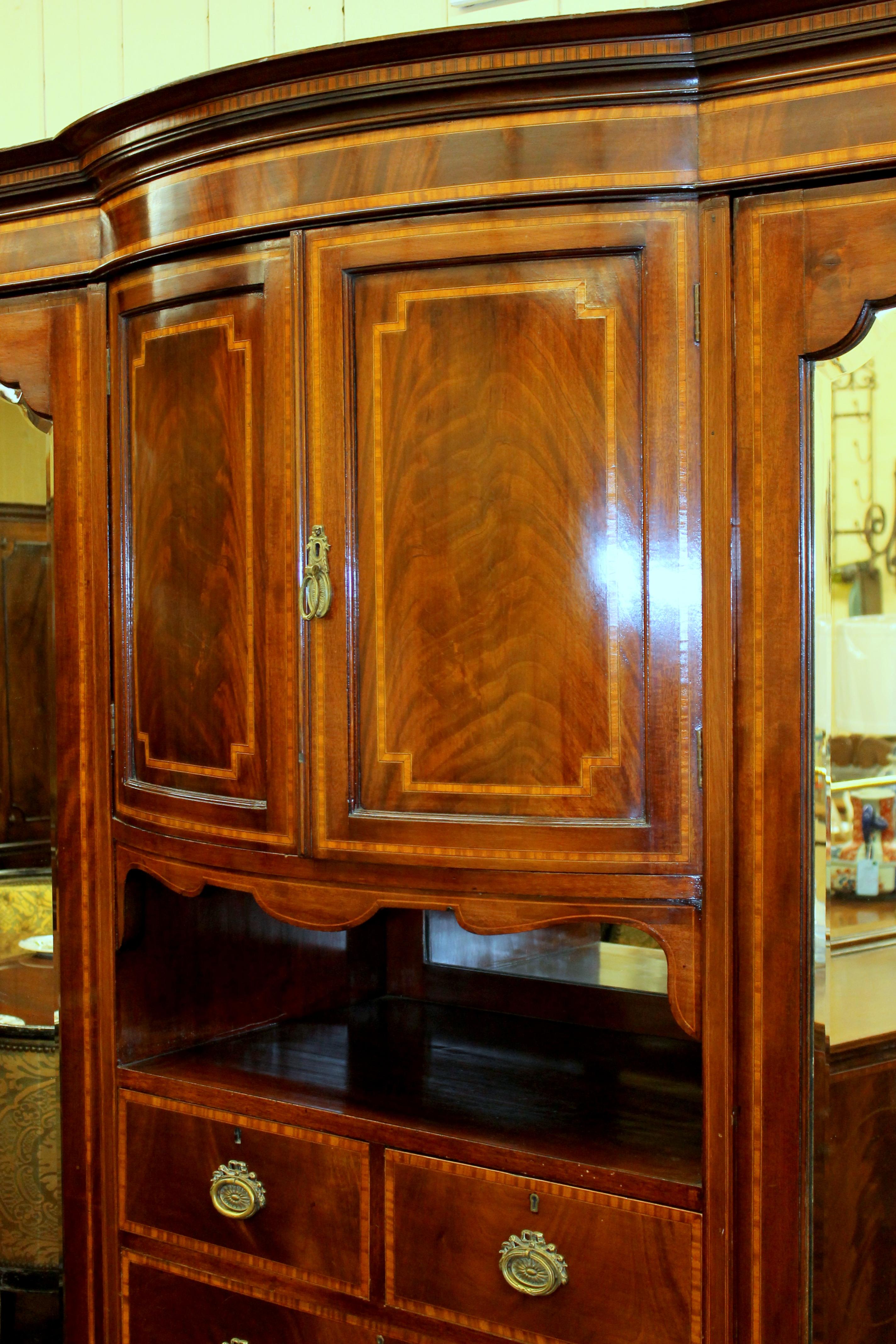 Antique English Inlaid Flame Mahogany Edwardian Period Compactum Wardrobe 11