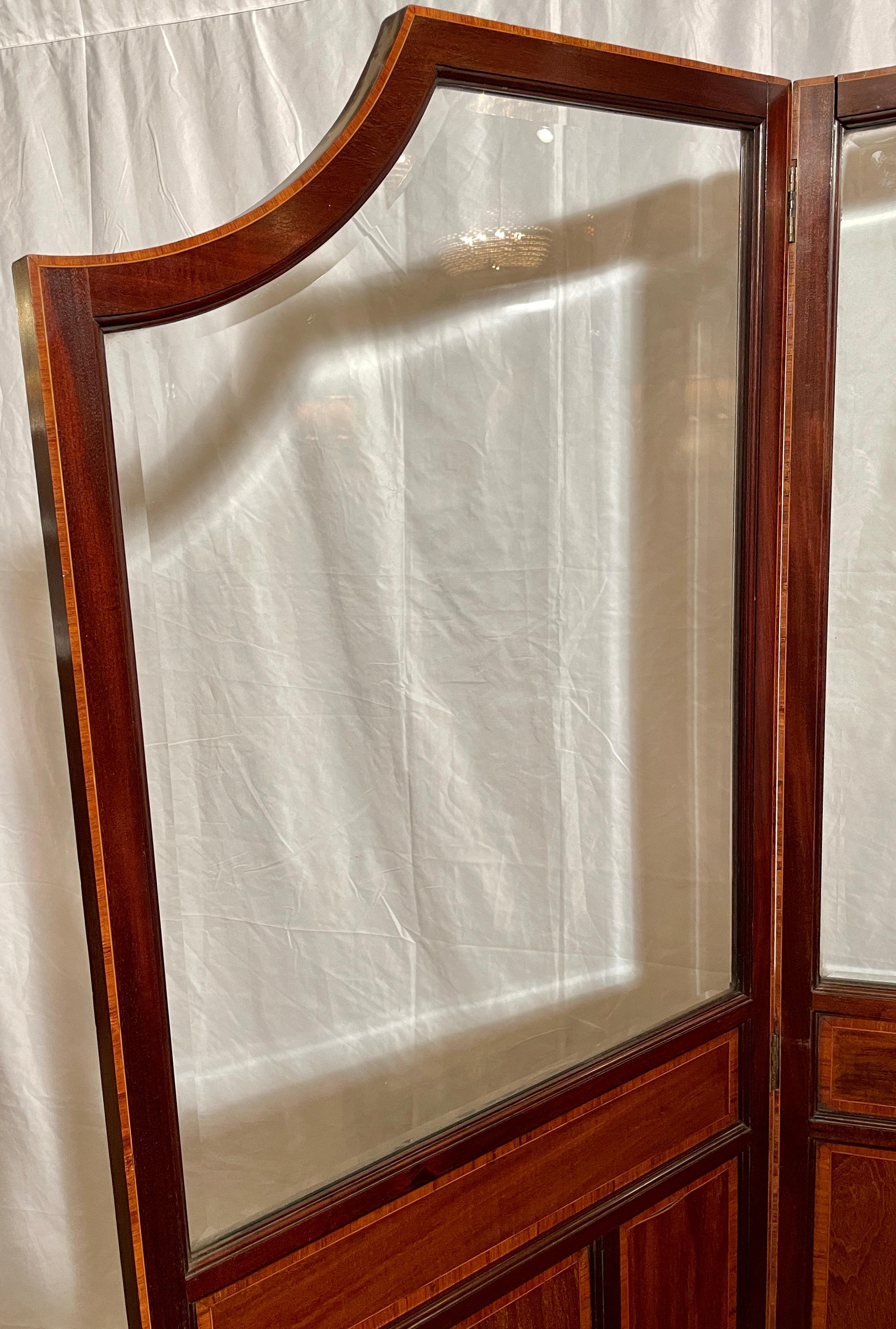 Antique English Inlaid Mahogany & Beveled Glass 3 Panel Floor Screen, Circa 1900 In Good Condition For Sale In New Orleans, LA