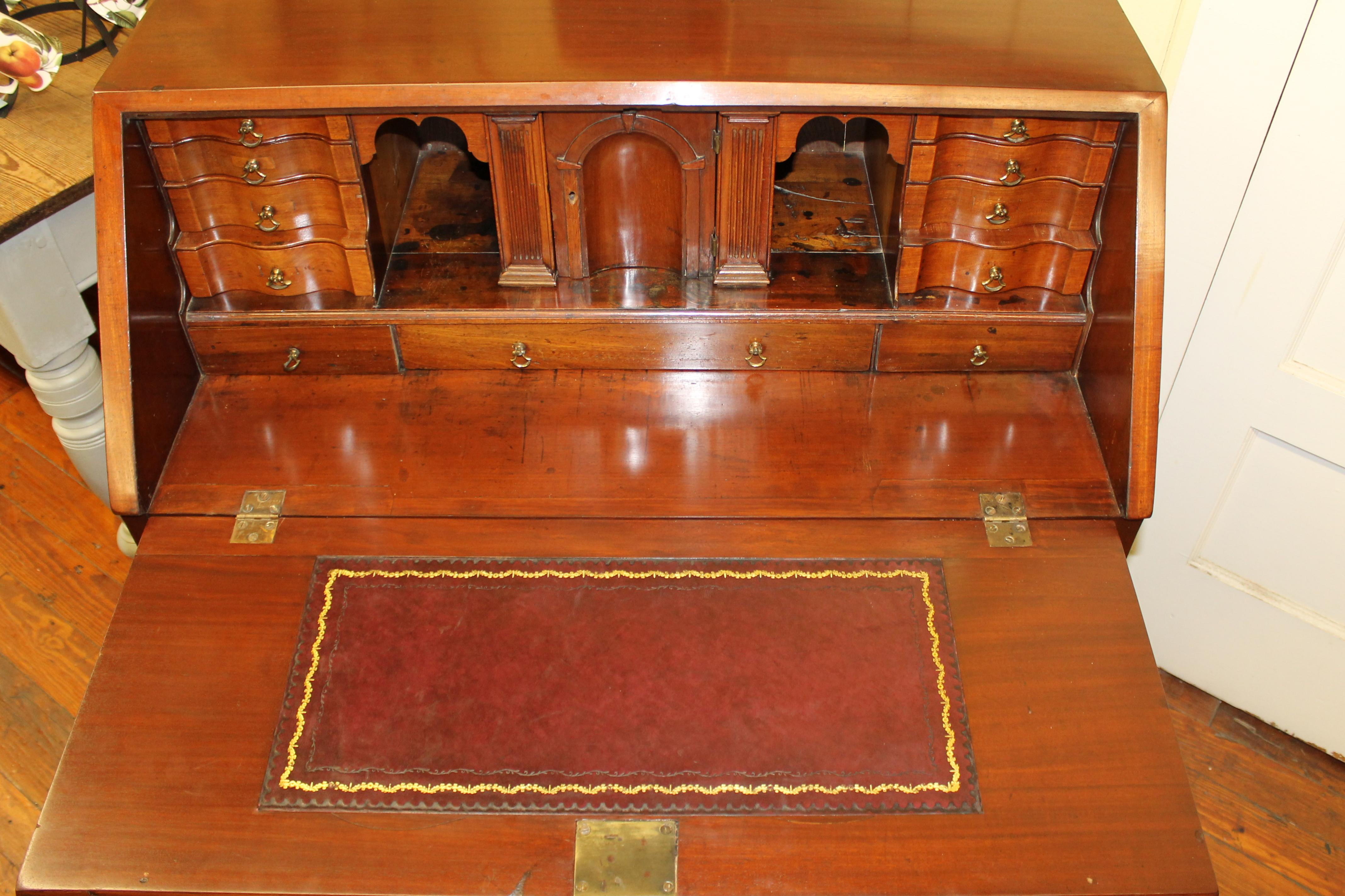 Antique English Inlaid Mahogany George III Slant-Front Bureau, Superb Interior 1