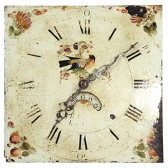 Ancienne horloge anglaise en fer avec cadran et oiseau, entièrement fonctionnelle