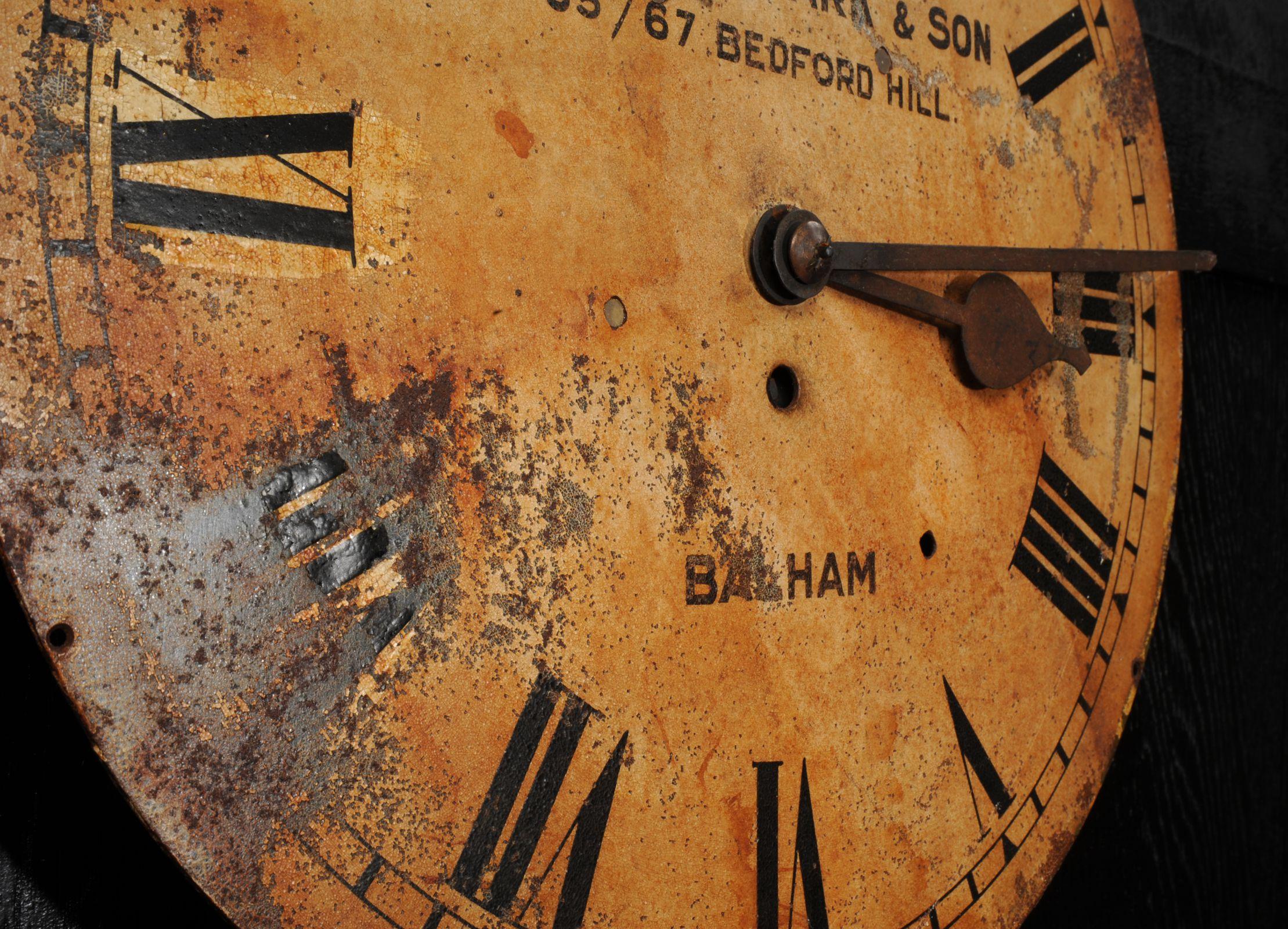 Antique English Iron Large Clock Dial Face Industrial Fully Working In Distressed Condition In Belper, Derbyshire