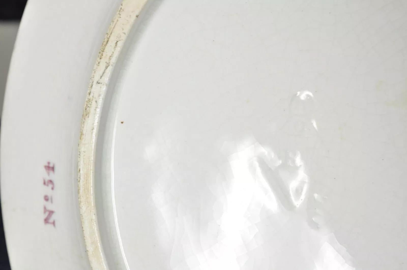 Antica zuppiera per salse coperta con brevetto a diamante in pietra di ferro con sottopiatto in vendita 2