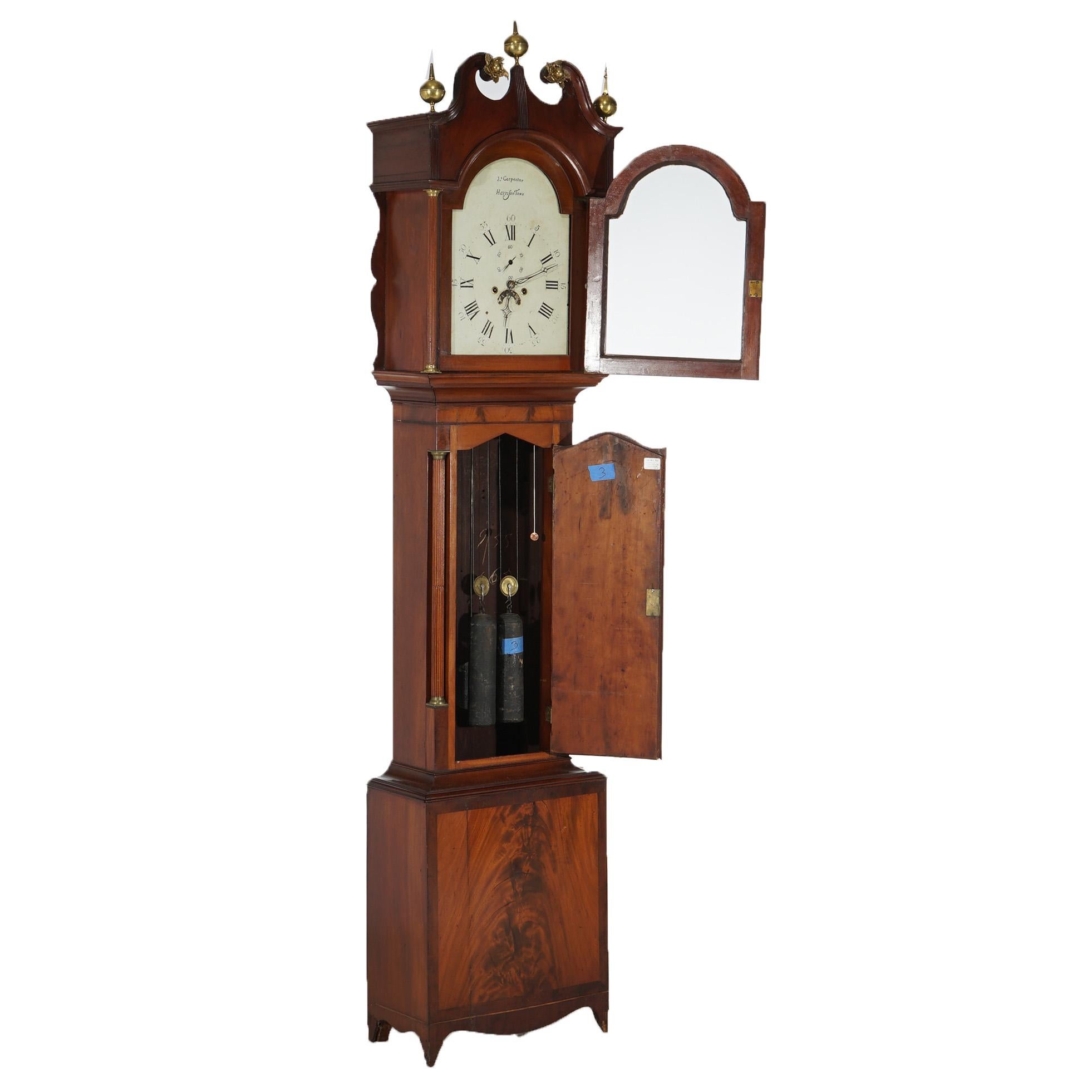 Ancienne horloge de grand-père anglaise J. Carpenter, Harris Town, en acajou flammé, 19e siècle en vente 4